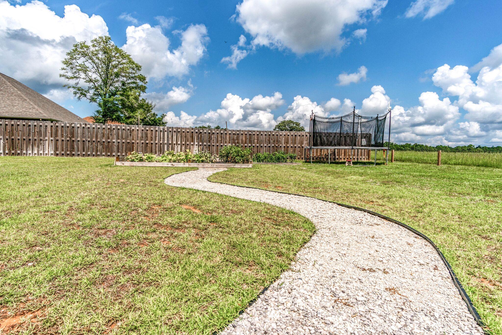 MOSSY OAKS - Residential