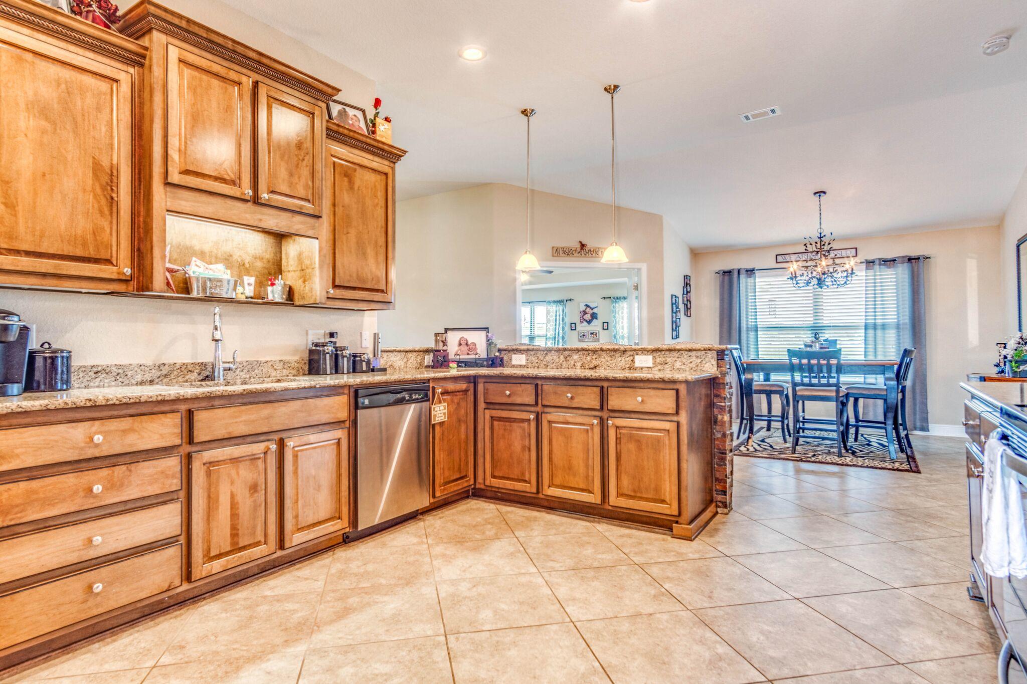 MOSSY OAKS - Residential