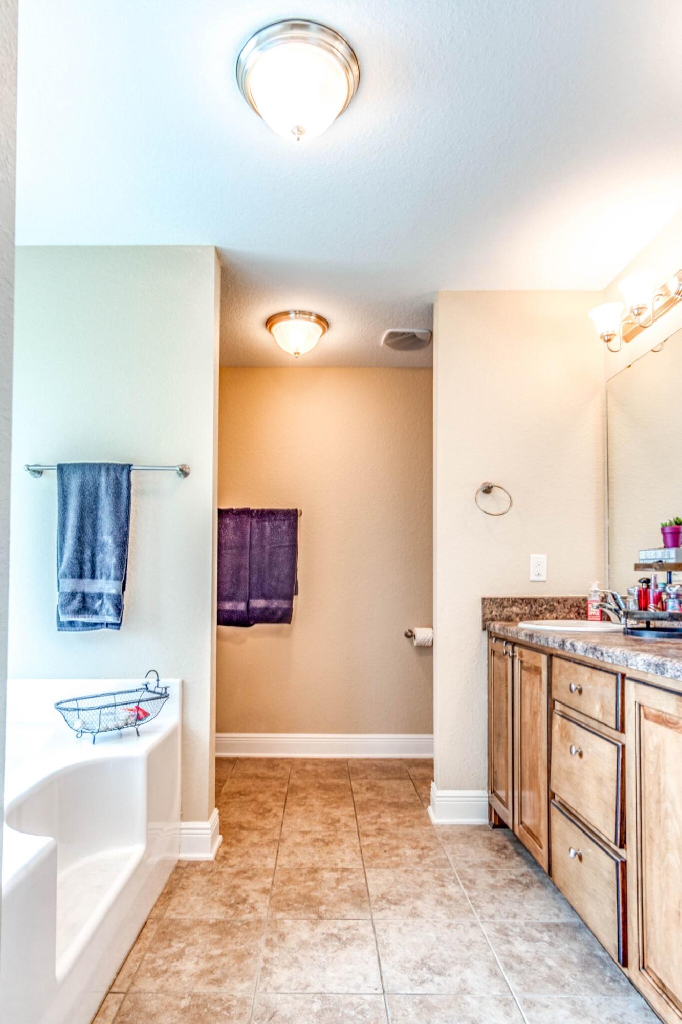 MOSSY OAKS - Residential