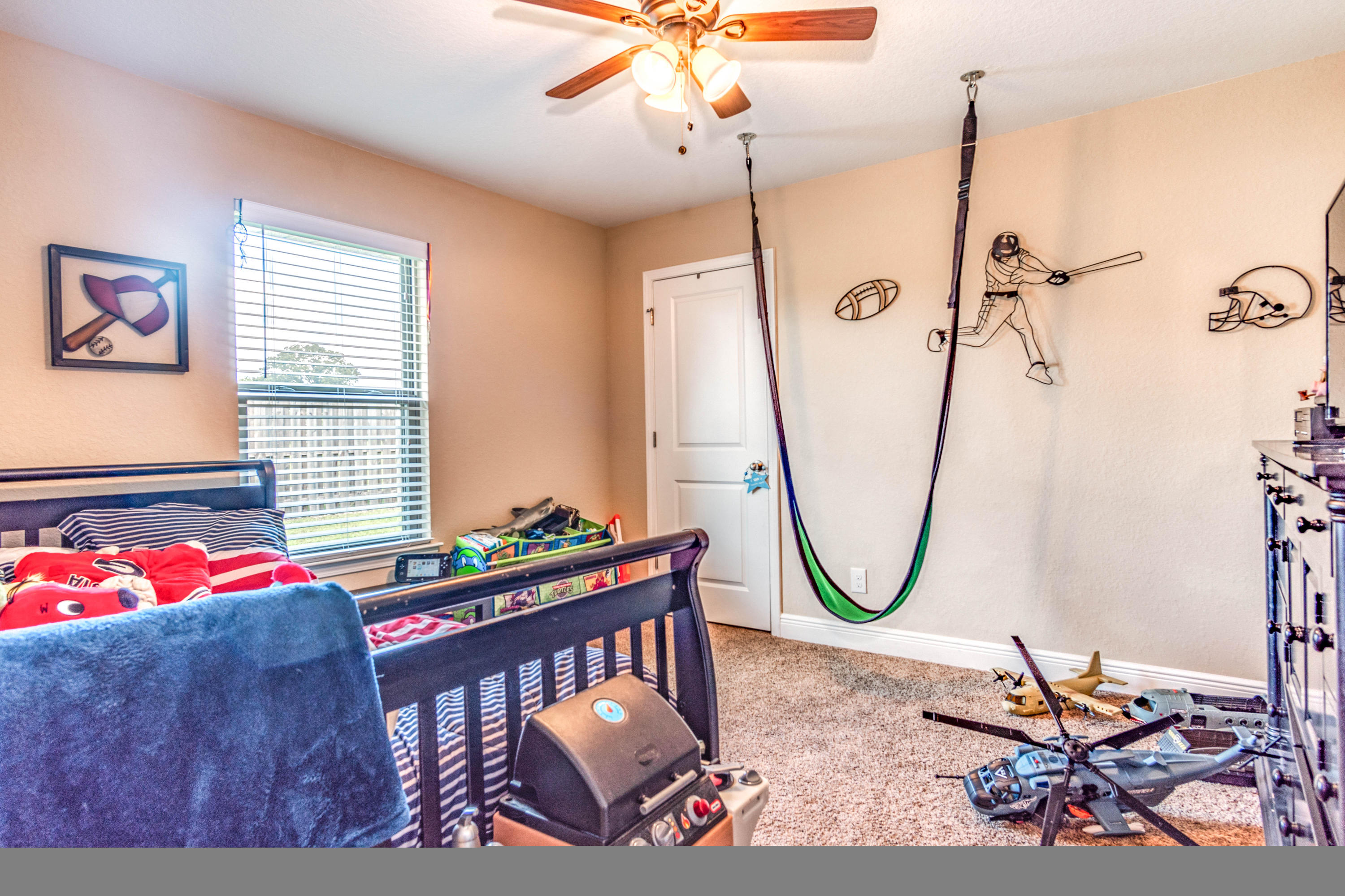 MOSSY OAKS - Residential