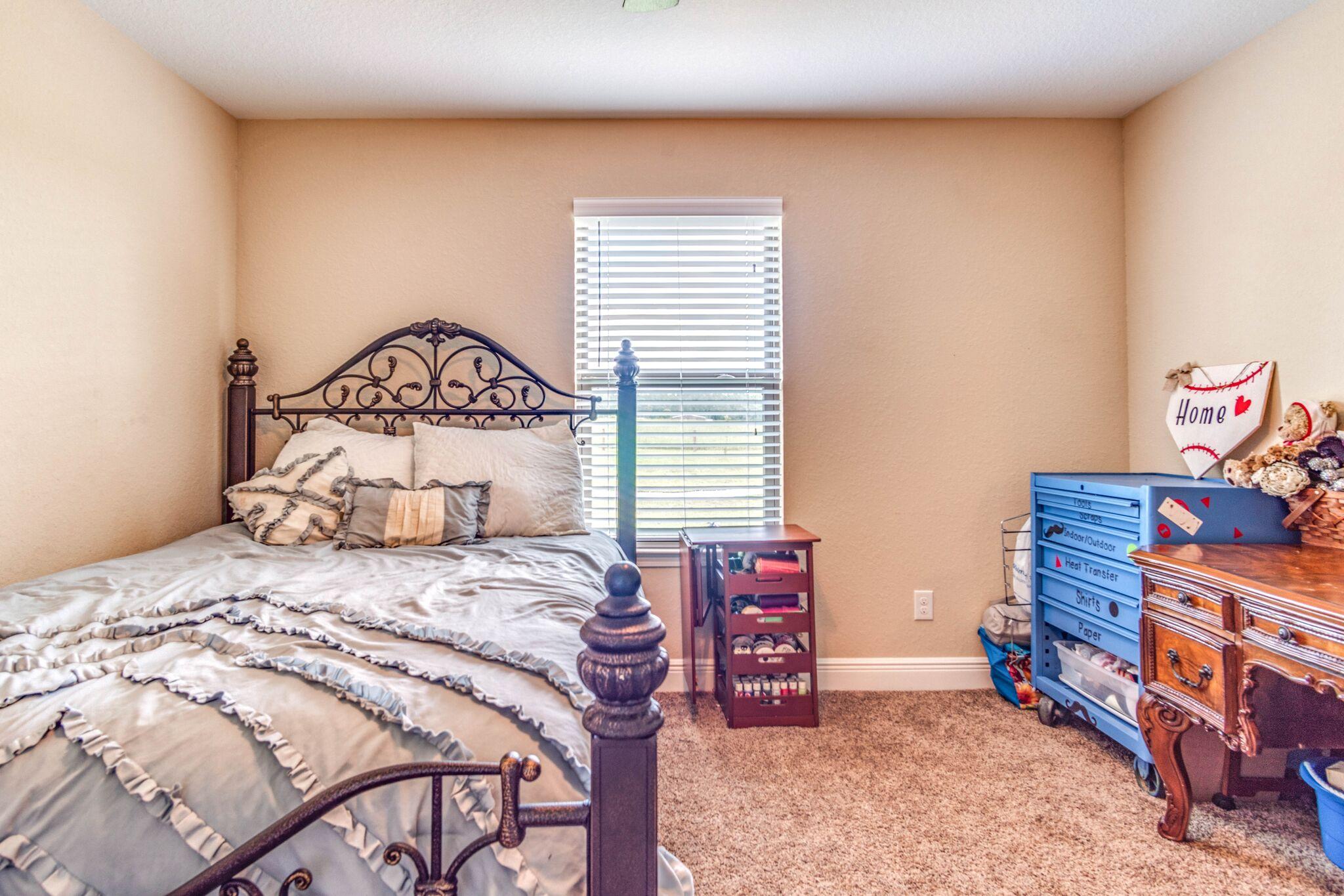 MOSSY OAKS - Residential