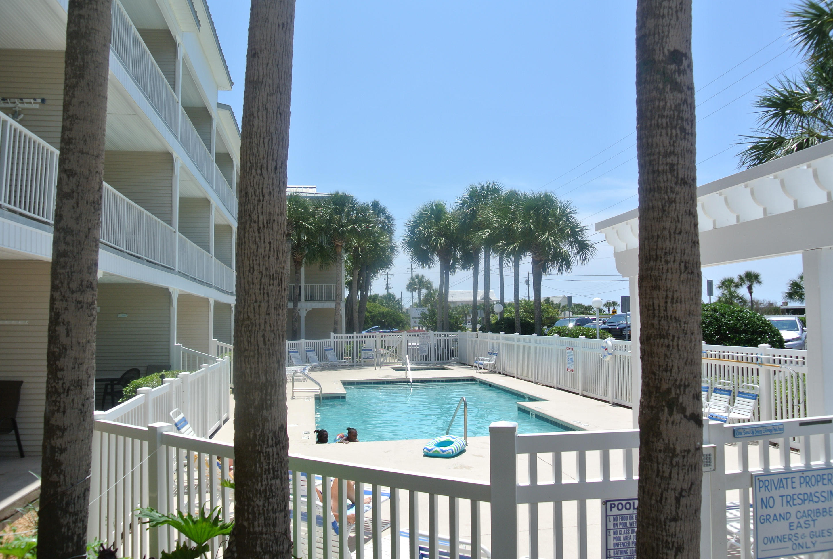 GRAND CARIBBEAN East CONDO - Residential