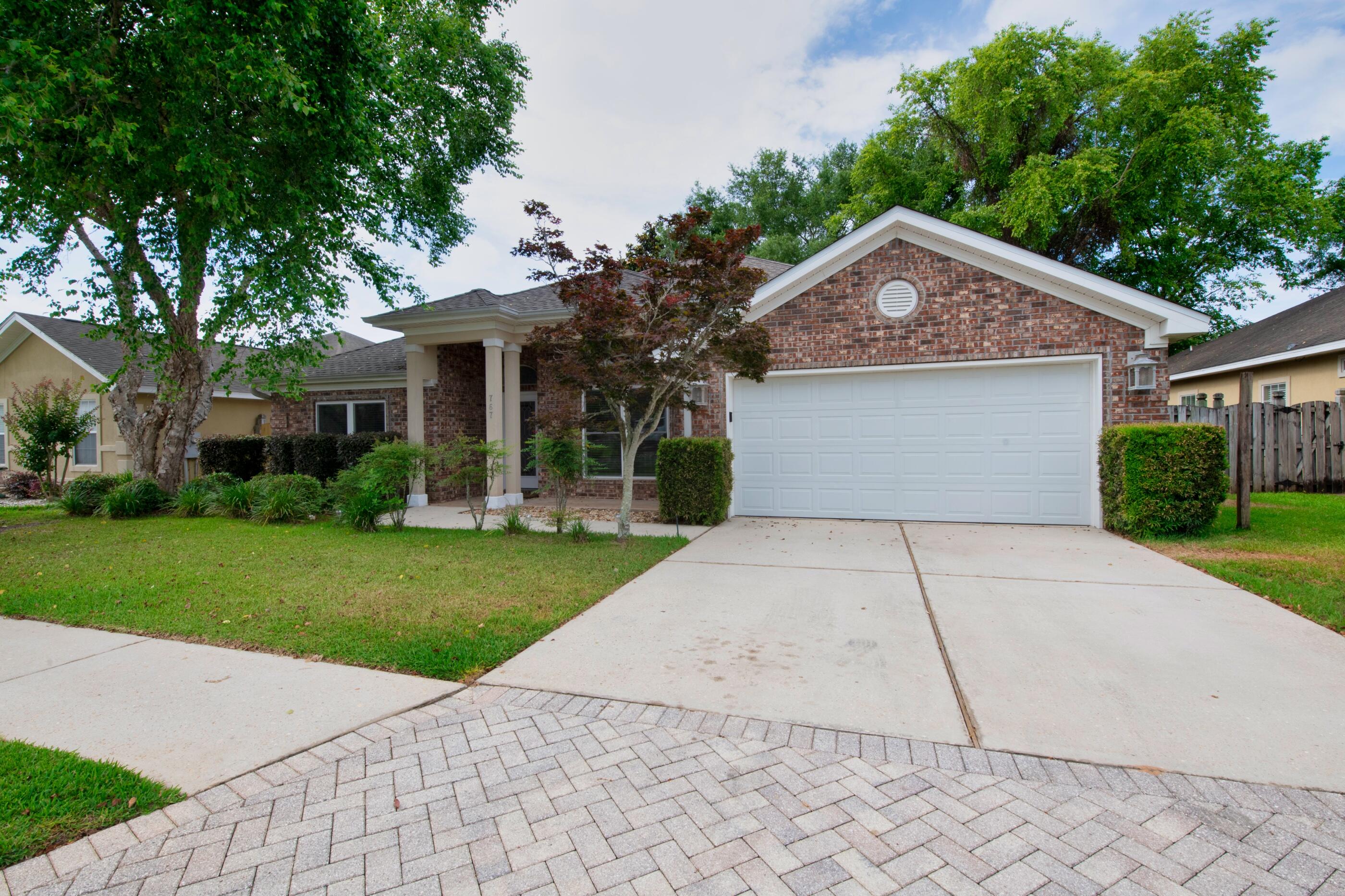 BRIDGEPORT COLONY - Residential