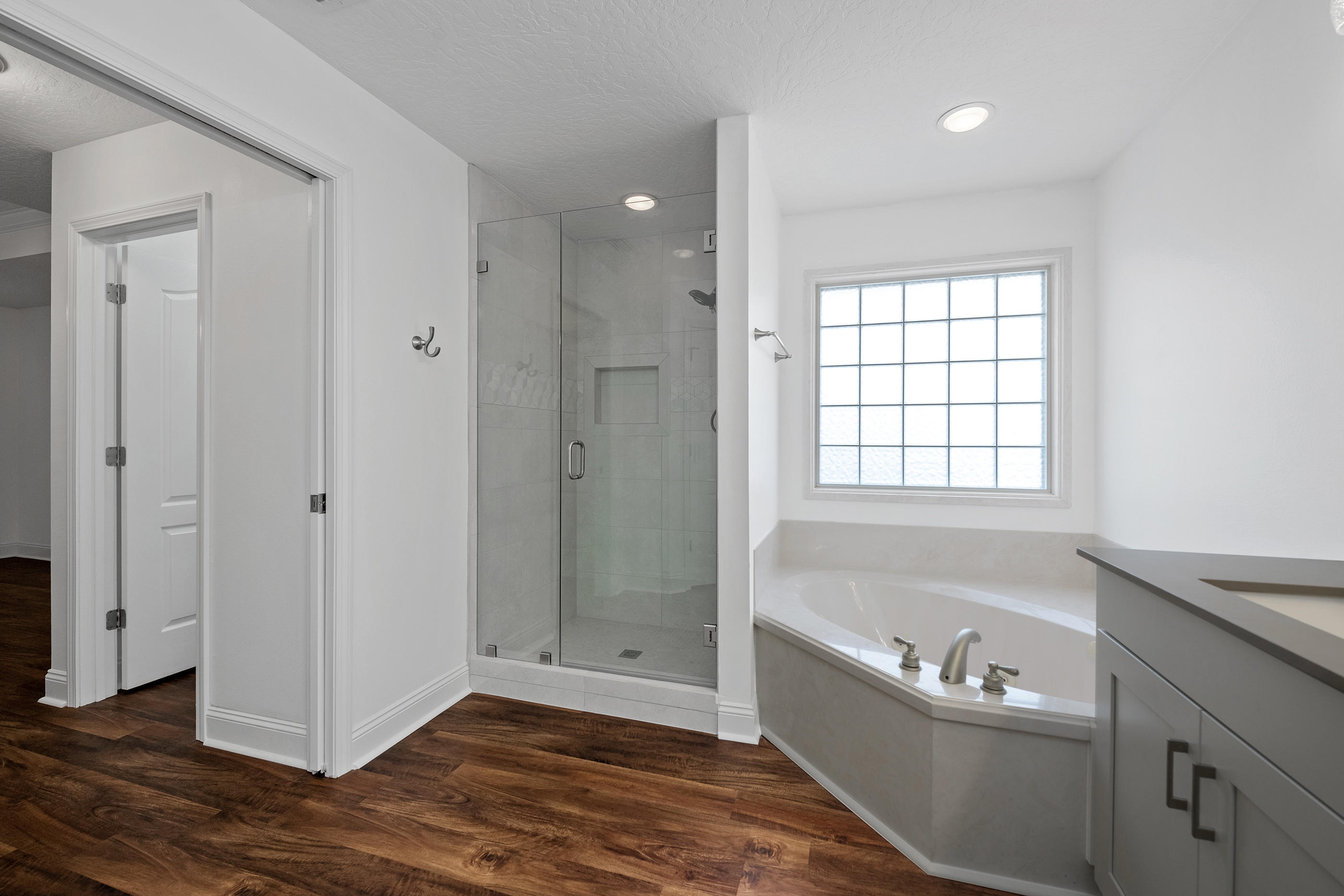 BRIDGEPORT COLONY - Residential