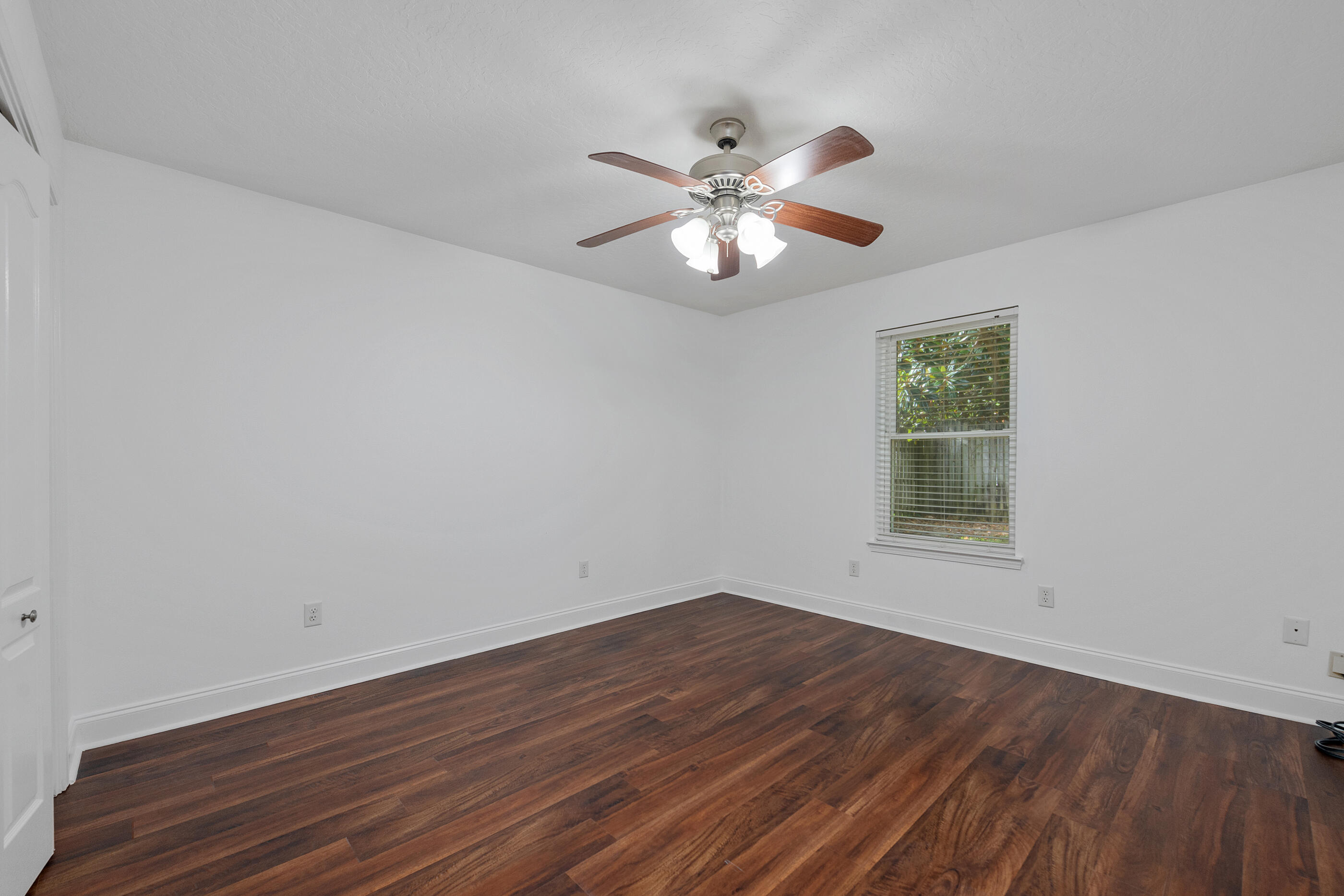 BRIDGEPORT COLONY - Residential