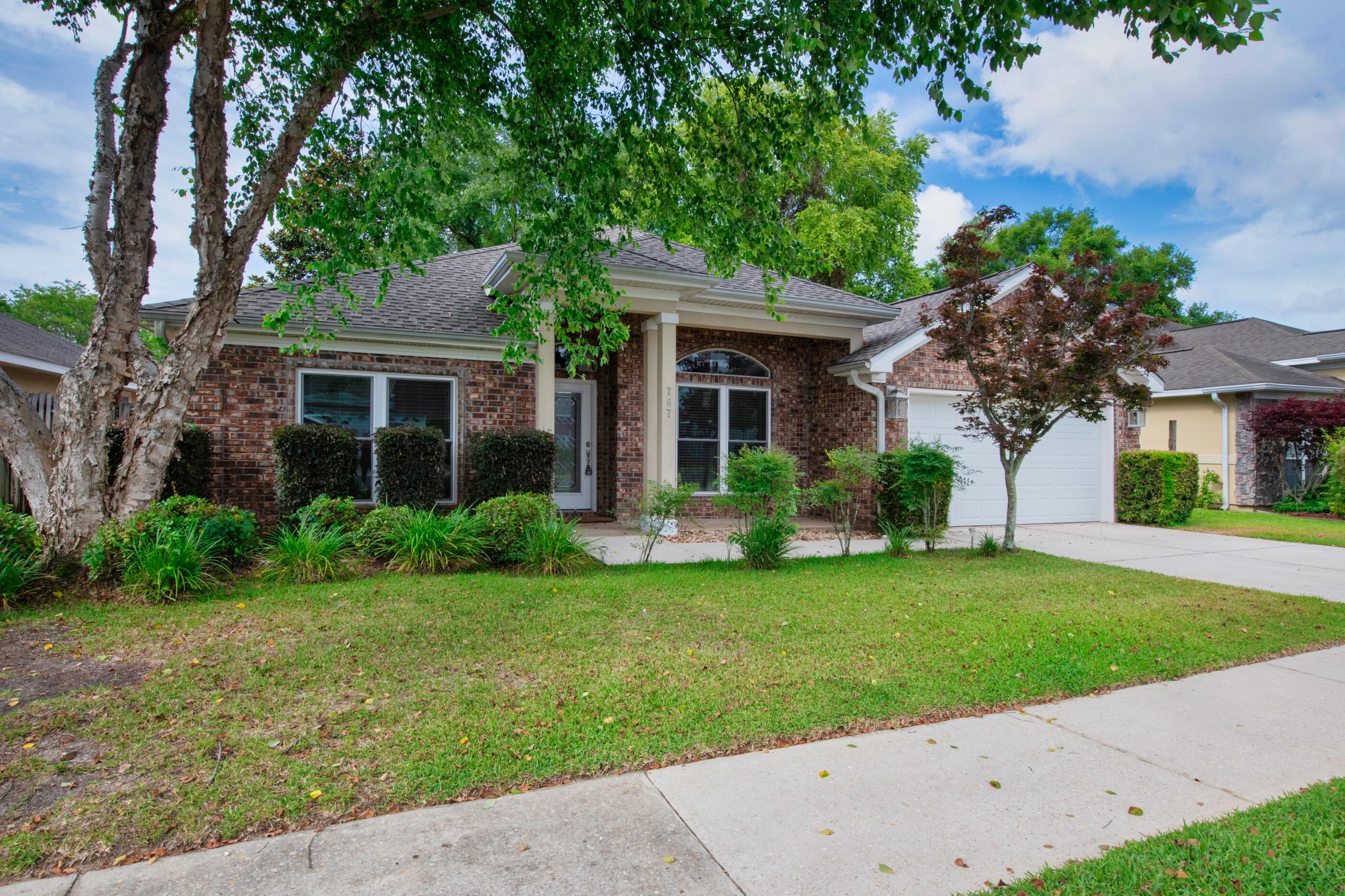 BRIDGEPORT COLONY - Residential