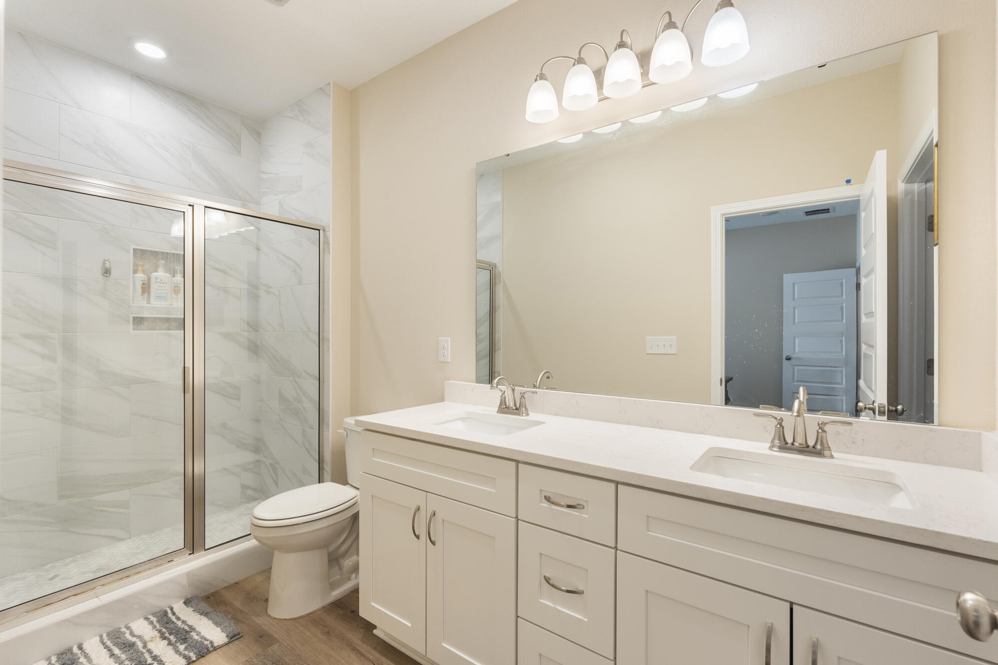 LAUREL OAKS S/D - Residential