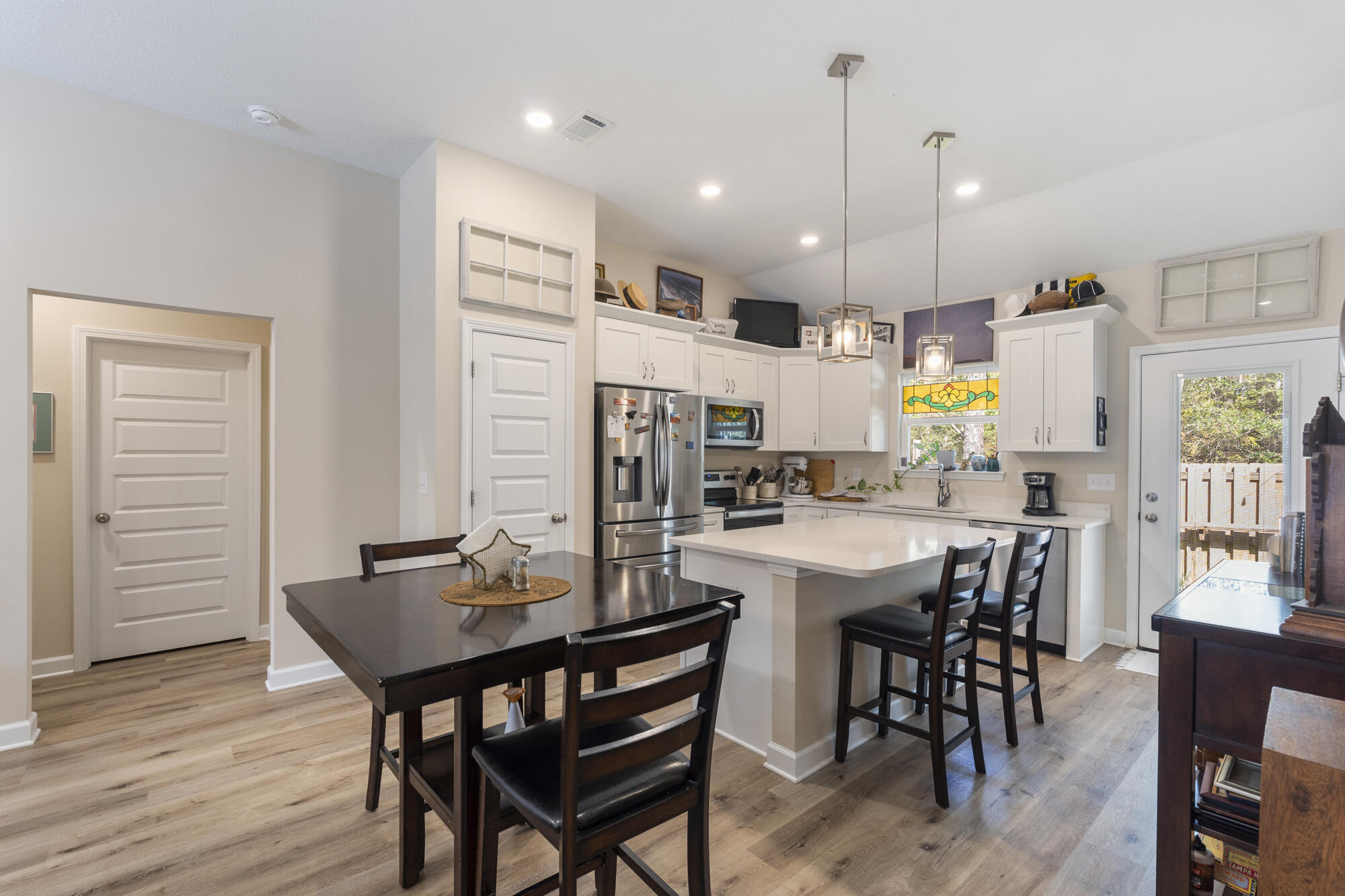 LAUREL OAKS S/D - Residential