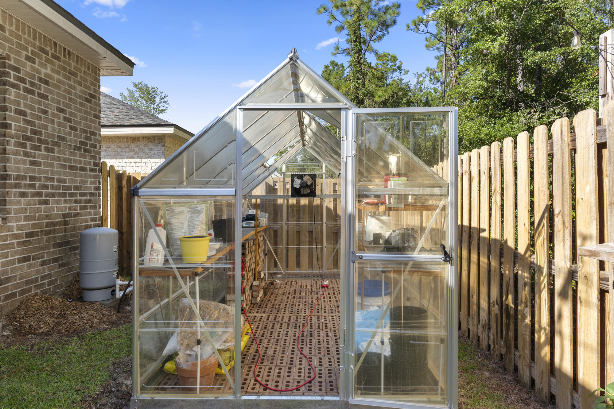 LAUREL OAKS S/D - Residential
