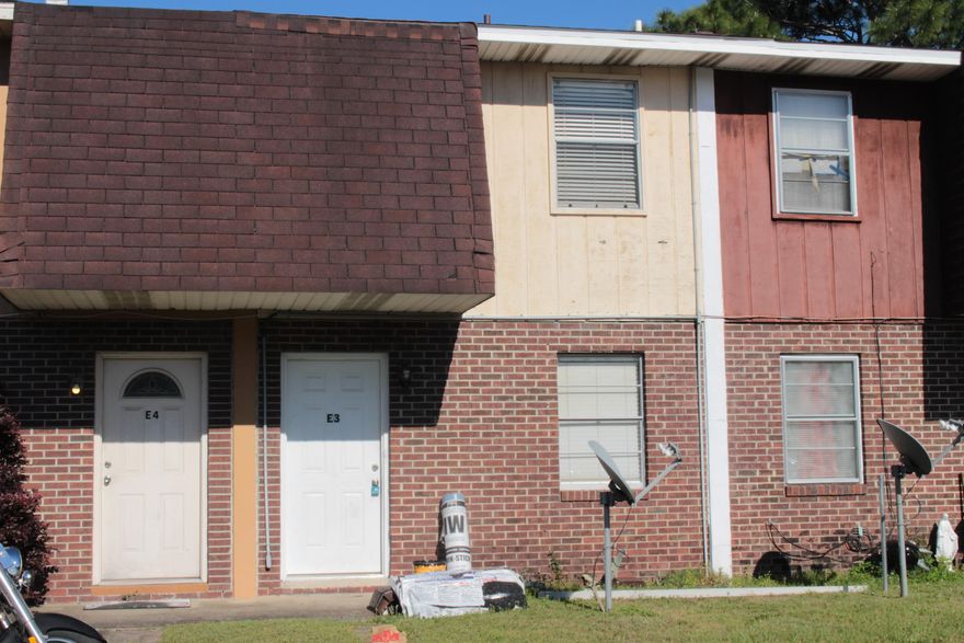 Spacious townhome newly available, ready for your preferred upgrades! The townhome features 2 large bedrooms, 1-1/2 bathrooms, large deck on the second floor and enclosed patio on the first floor. This property is conveniently located near Hurlburt and Eglin, and close to restaurants, shops, as well as boating and recreational activities. Complex has access to community pool and recreational area.