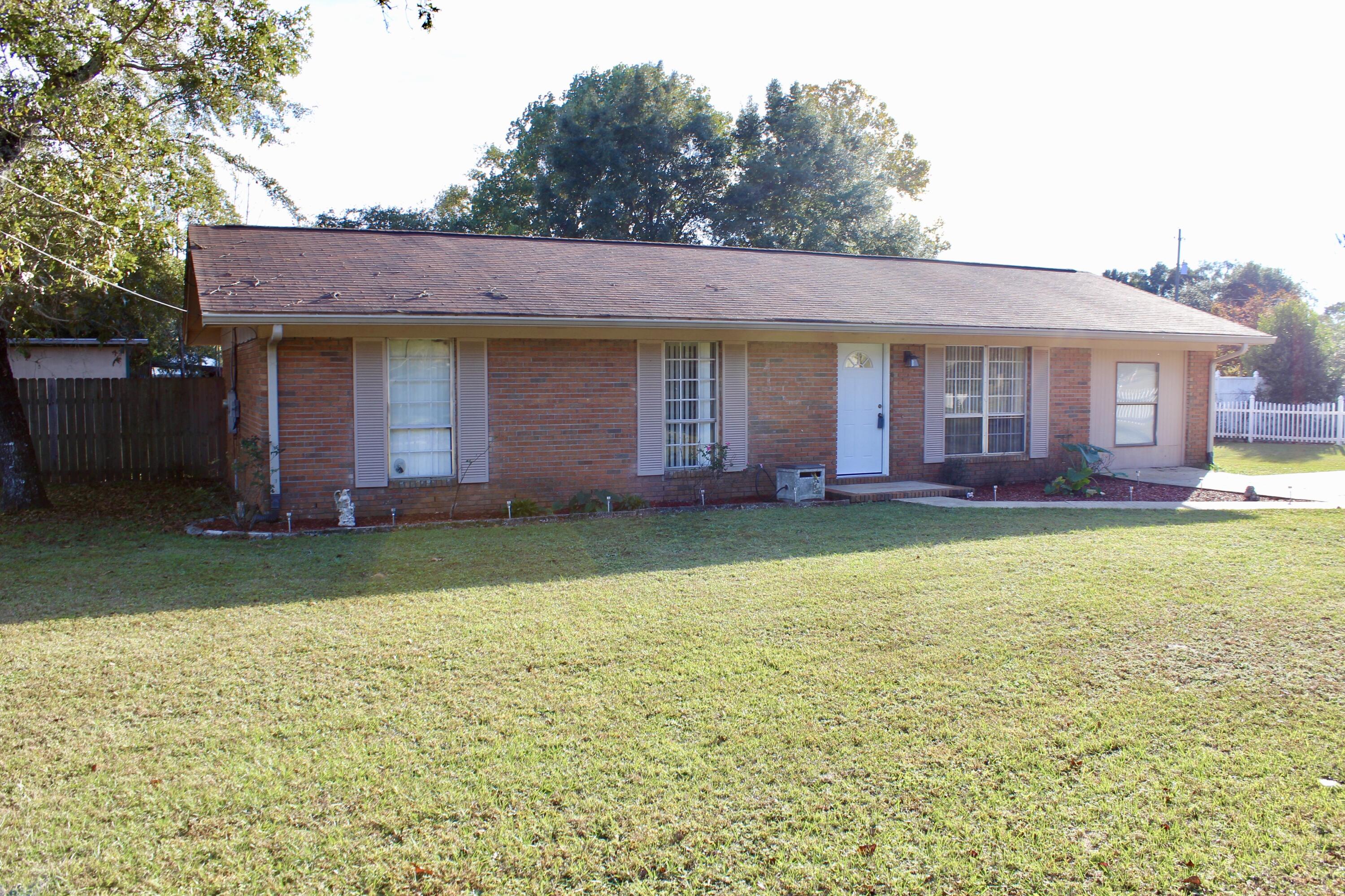 CV ADAM POWELL EAST - Residential