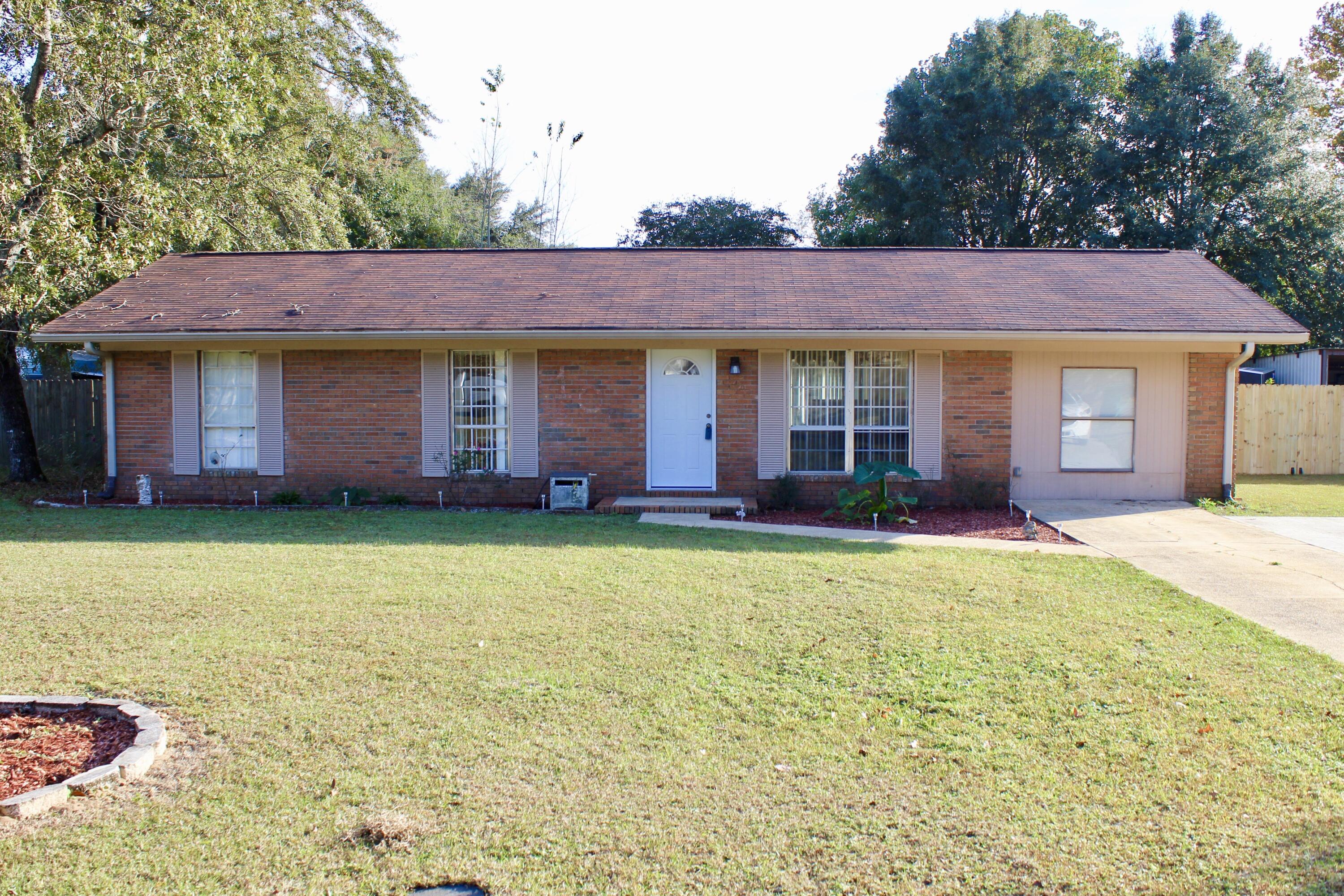 CV ADAM POWELL EAST - Residential