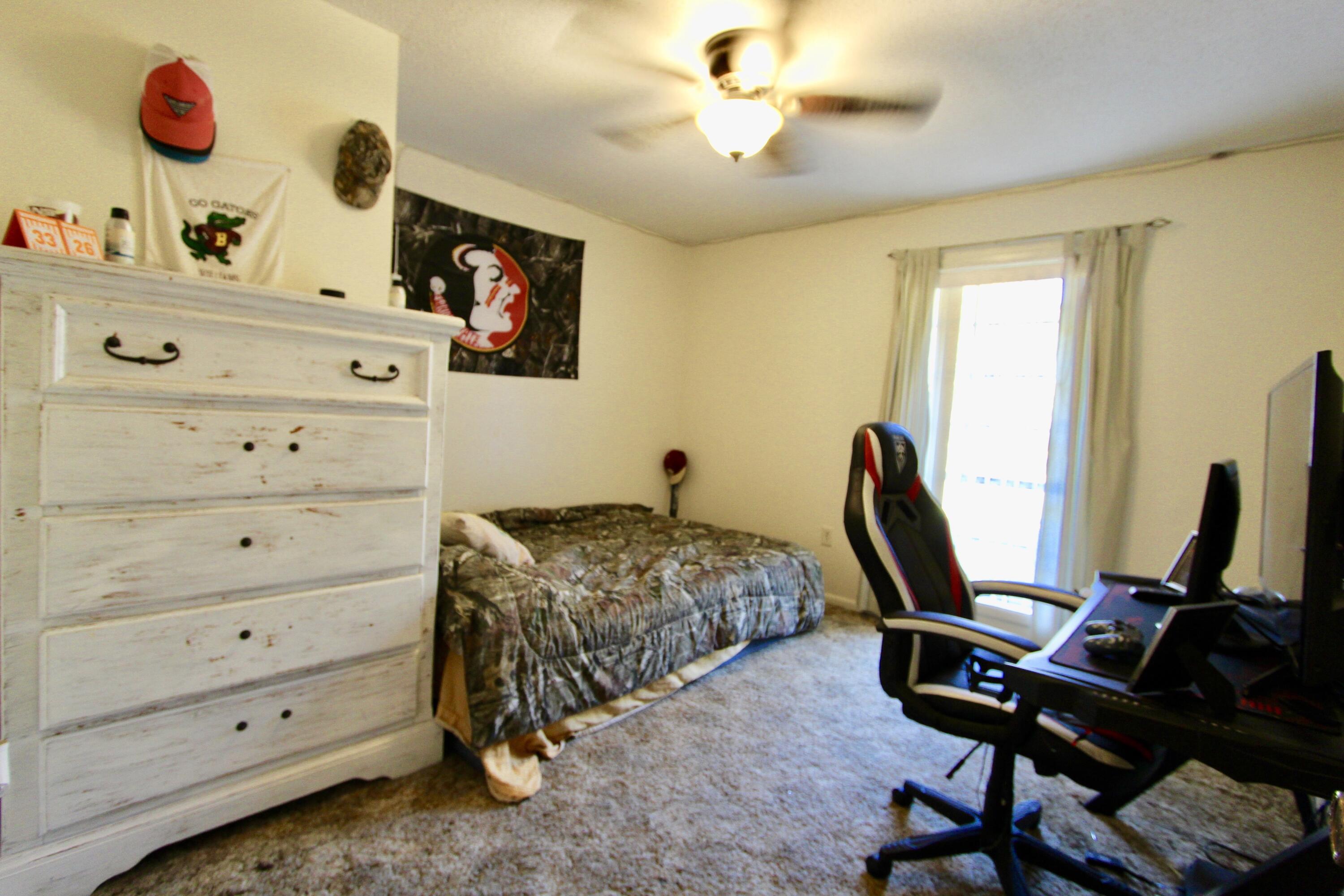 CV ADAM POWELL EAST - Residential