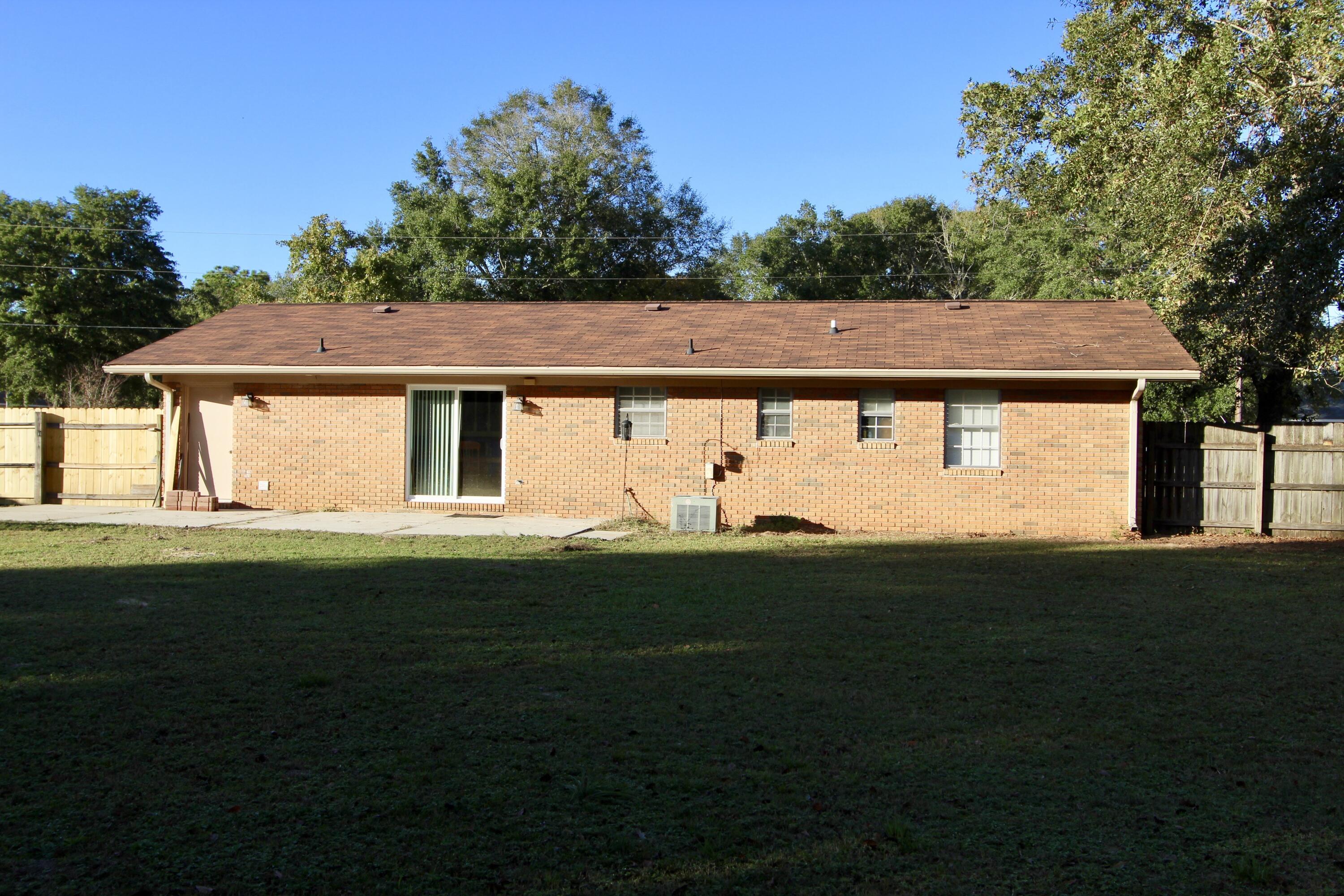 CV ADAM POWELL EAST - Residential