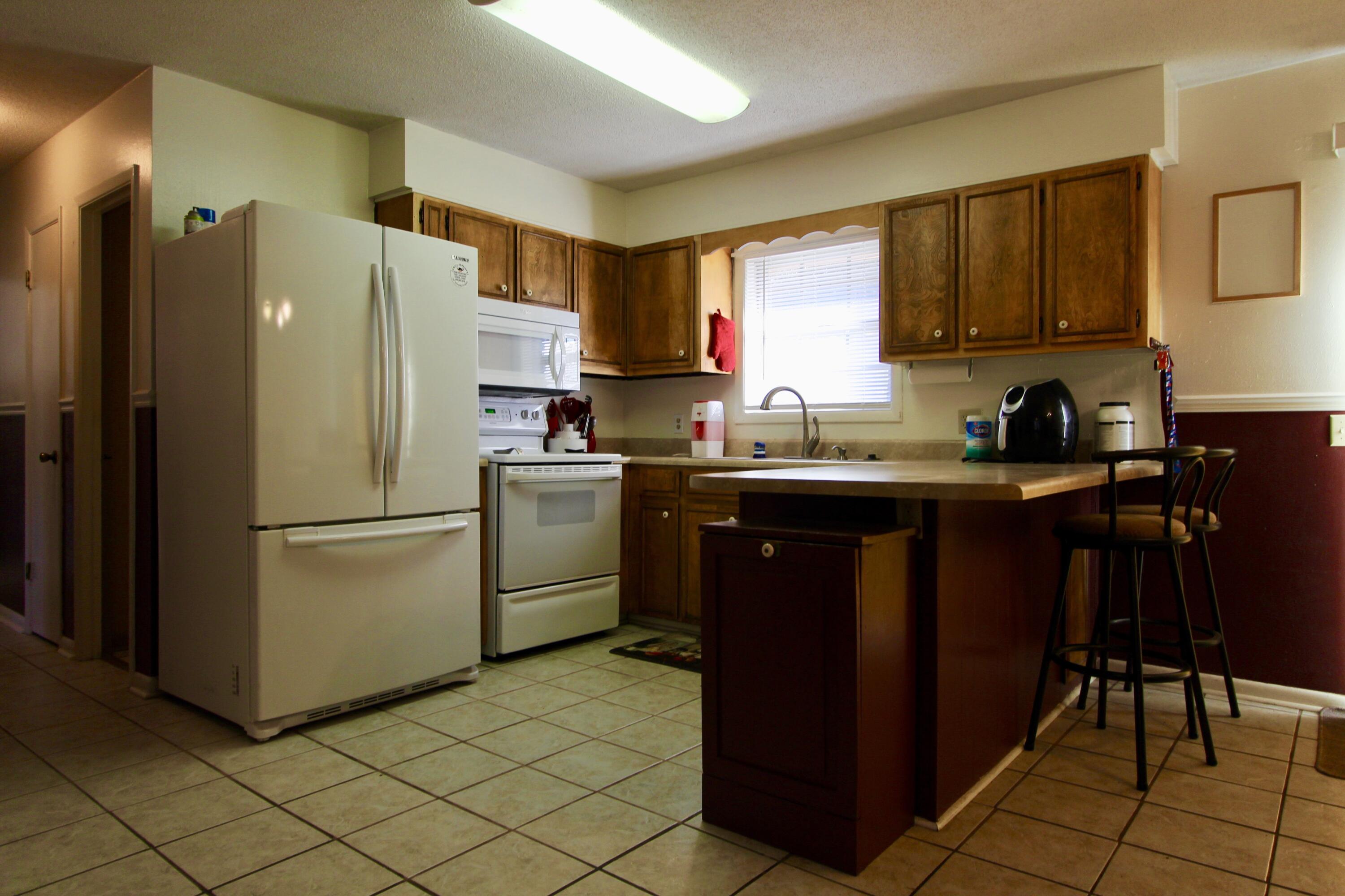 CV ADAM POWELL EAST - Residential