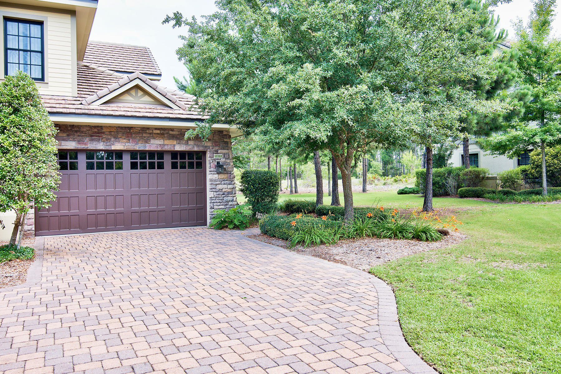 WILD HERON - CLUBSIDE II - Residential