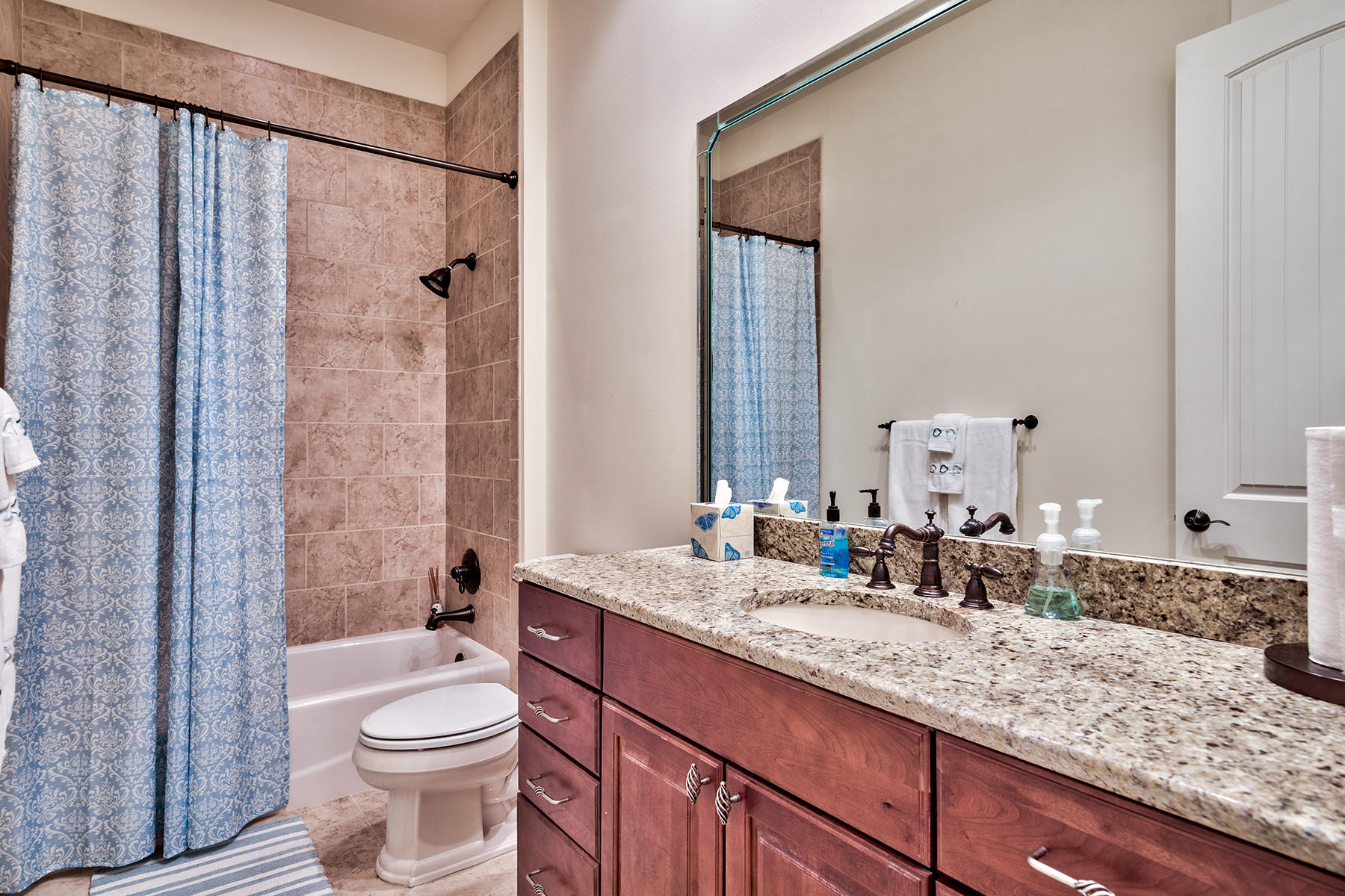 WILD HERON - CLUBSIDE II - Residential