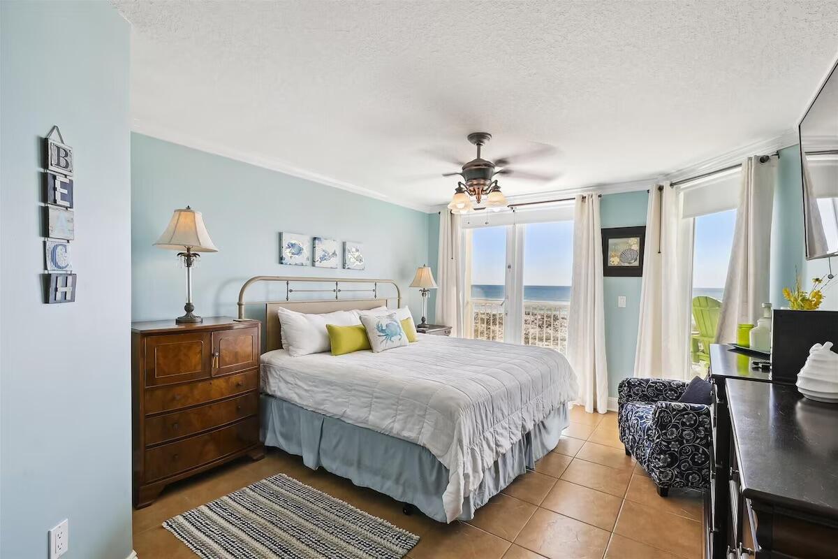 SEA DUNES - Residential