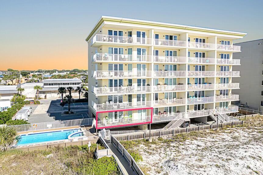 SEA DUNES - Residential