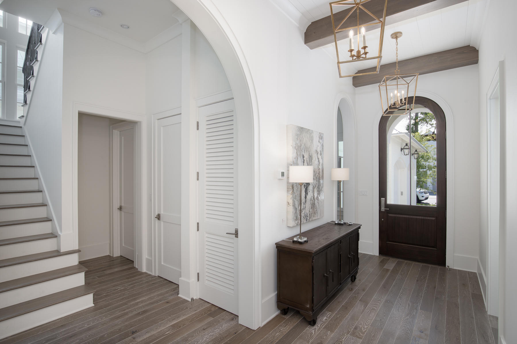 CHURCHILL OAKS - Residential