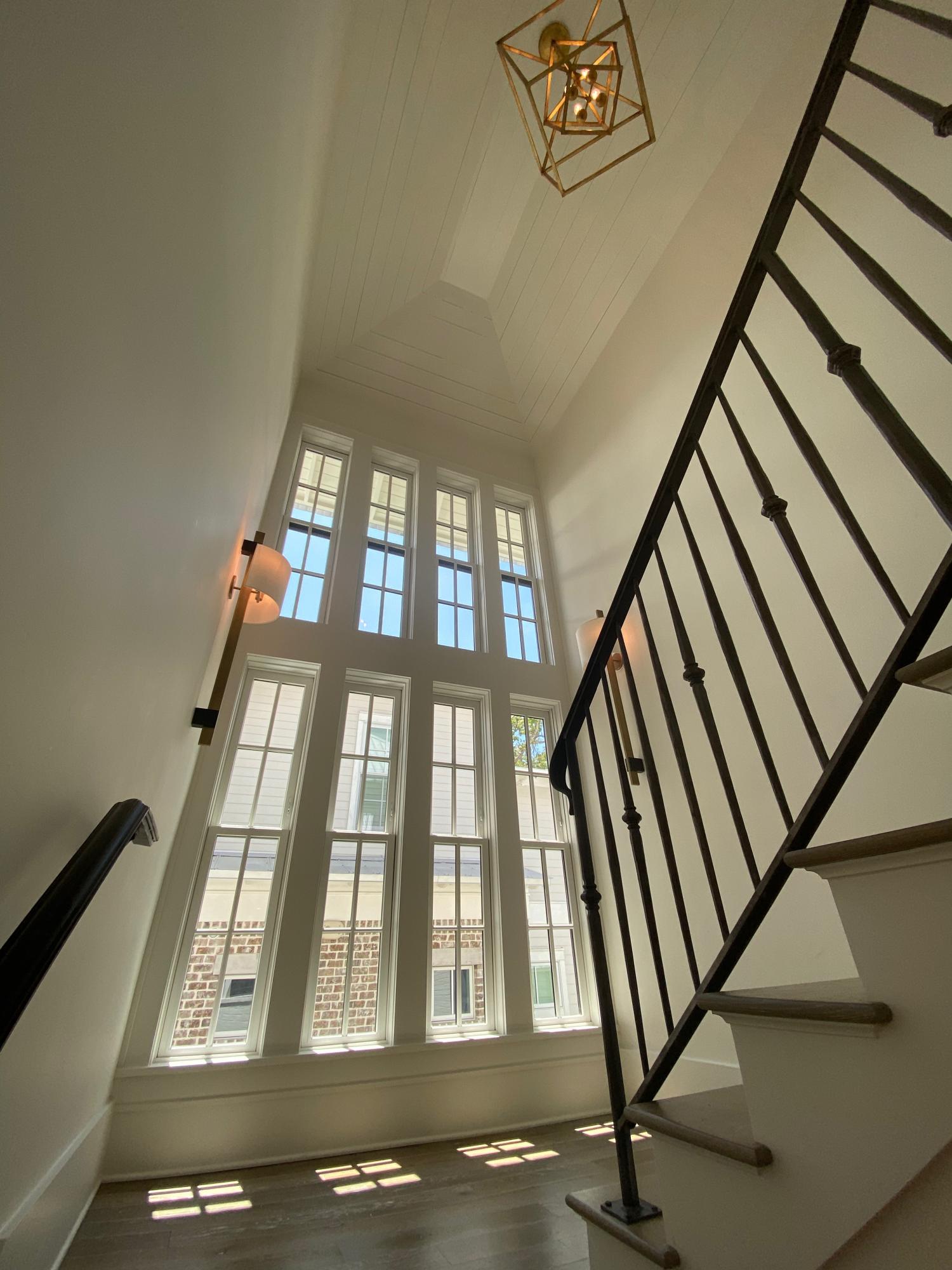 CHURCHILL OAKS - Residential