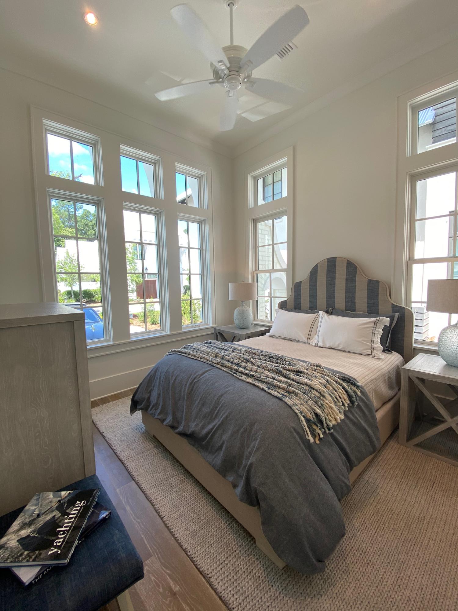CHURCHILL OAKS - Residential