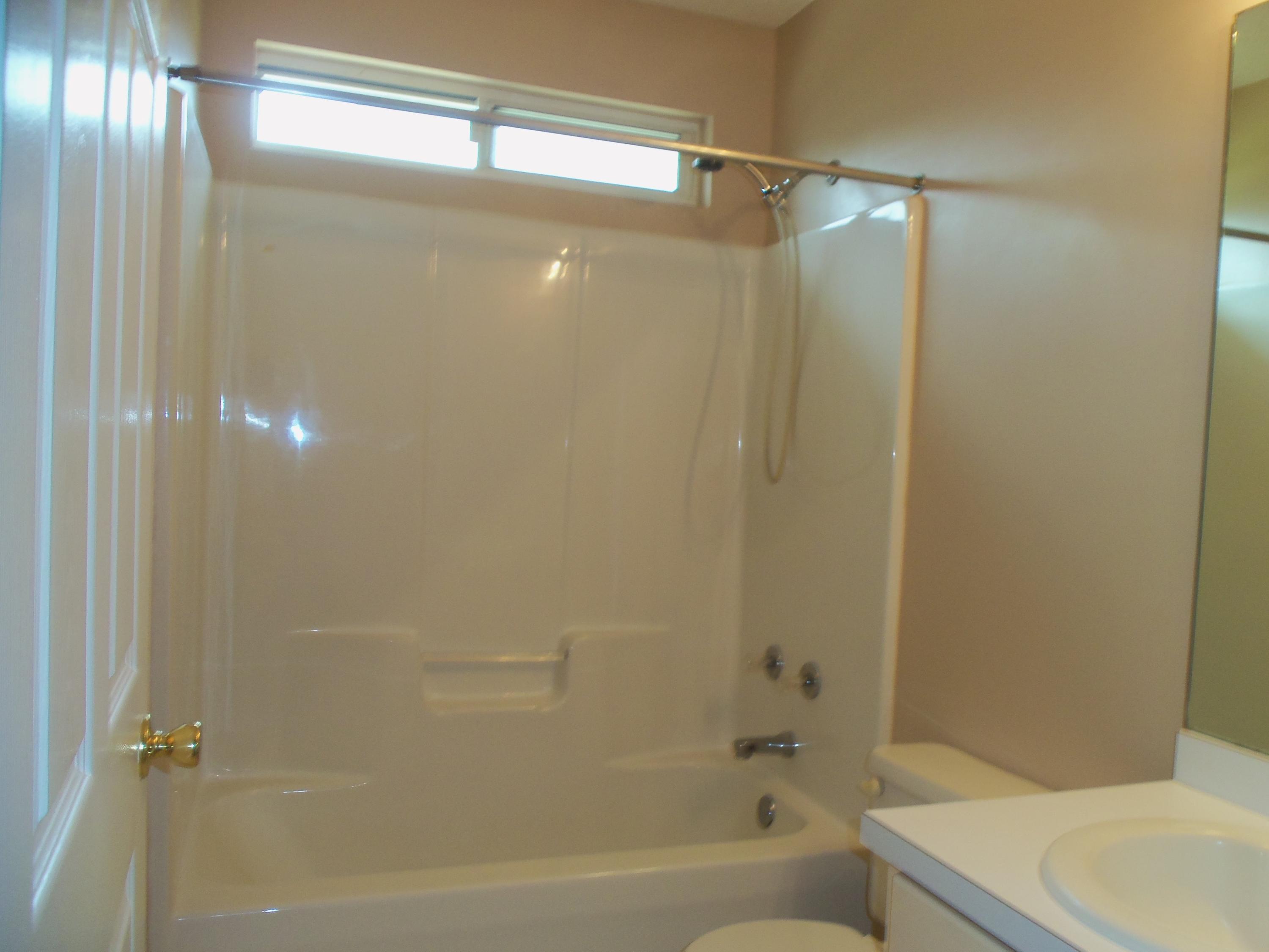 CHEROKEE BEND S/D PH 2 LOT 18 BLOCK 2 - Residential