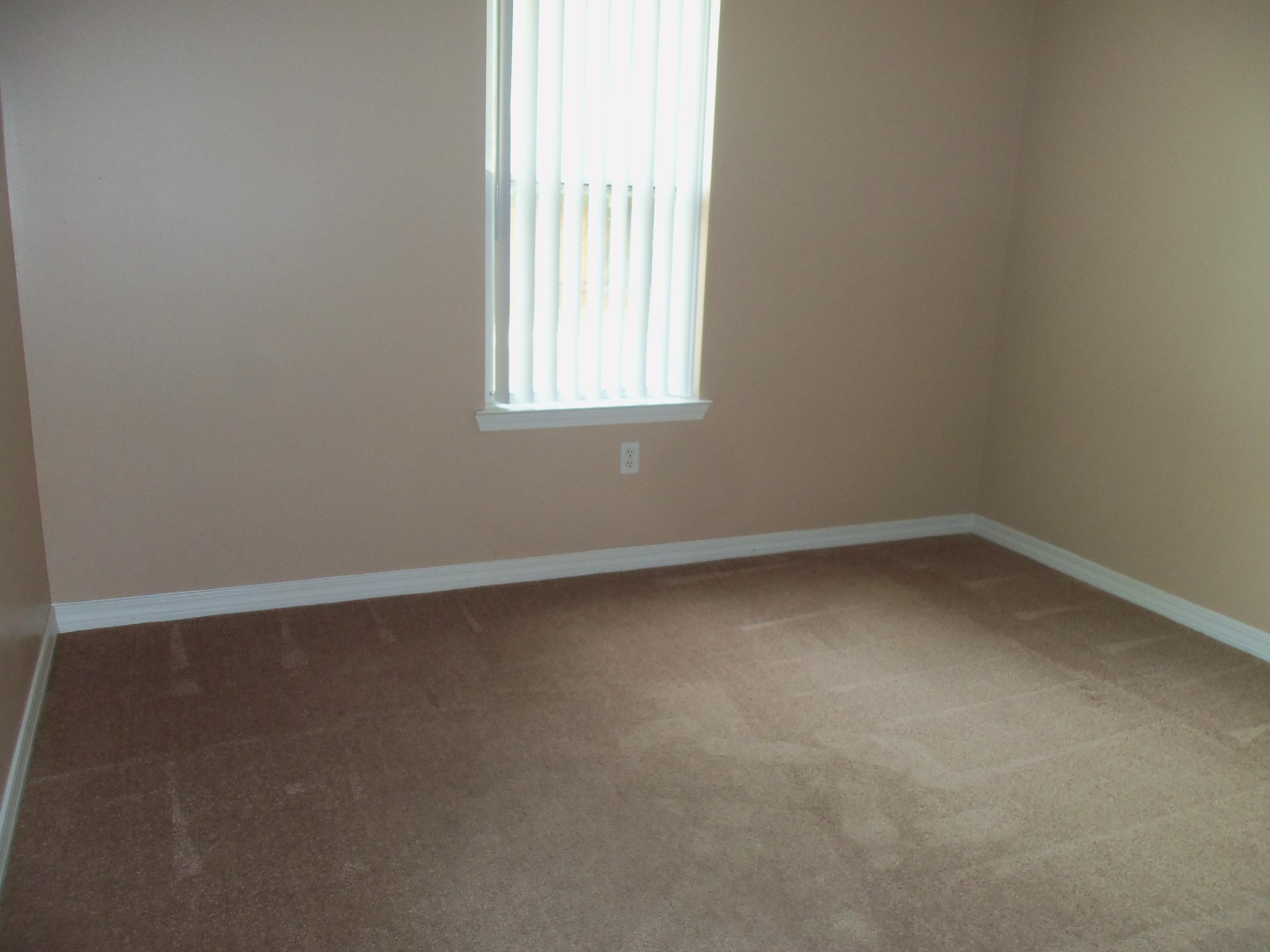 CHEROKEE BEND S/D PH 2 LOT 18 BLOCK 2 - Residential