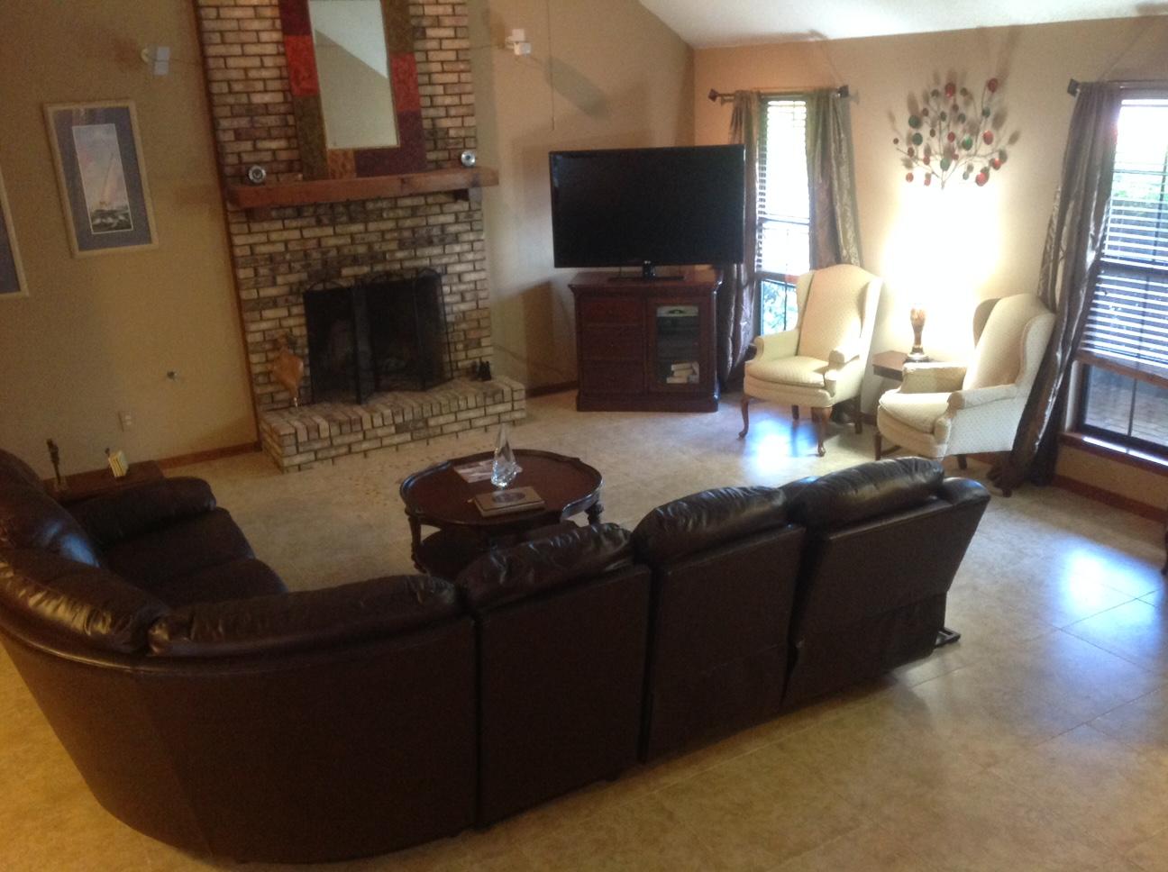 KELL-AIRE GARDENS - Residential