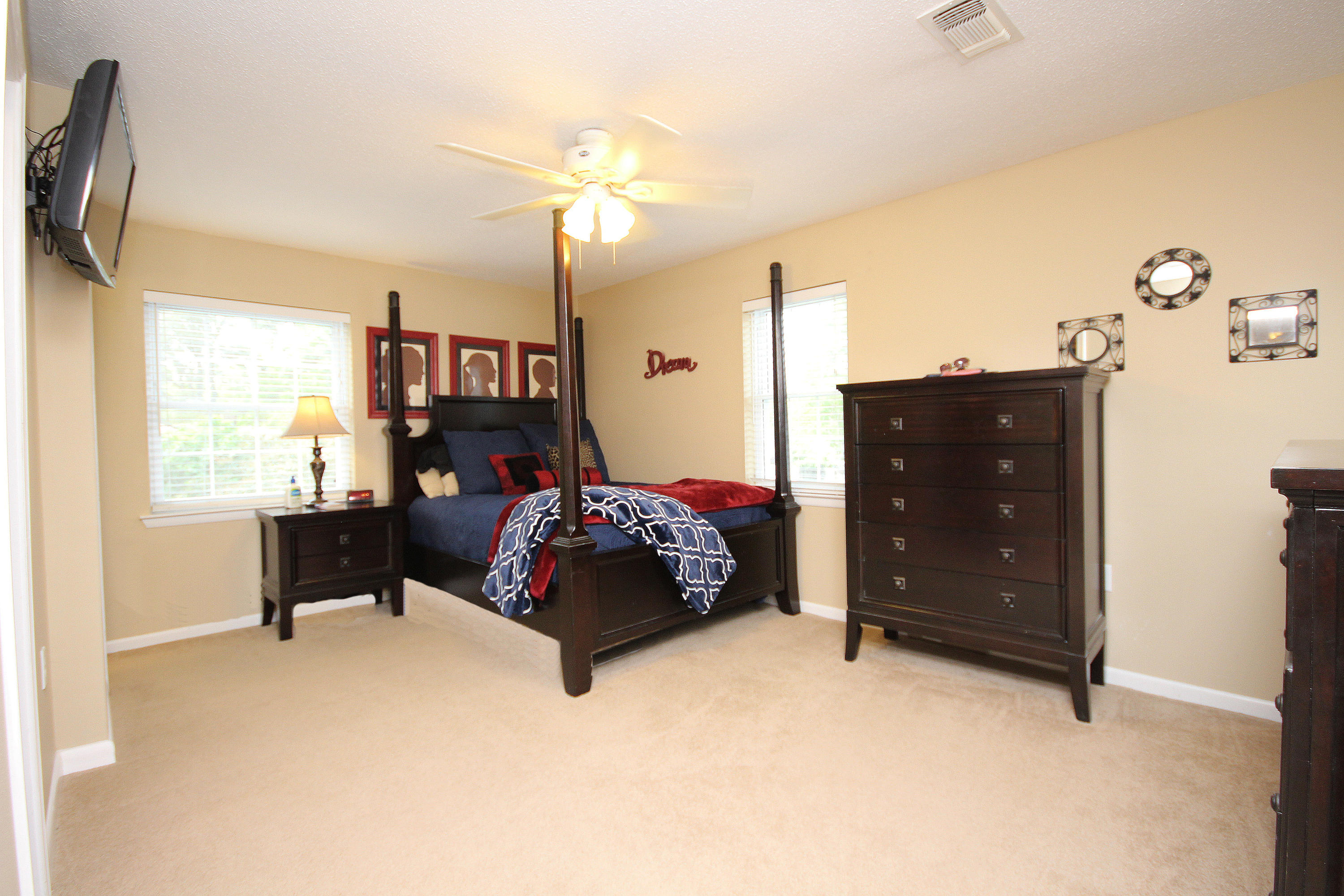 LAKE LORRAINE ESTATES 2 - Residential