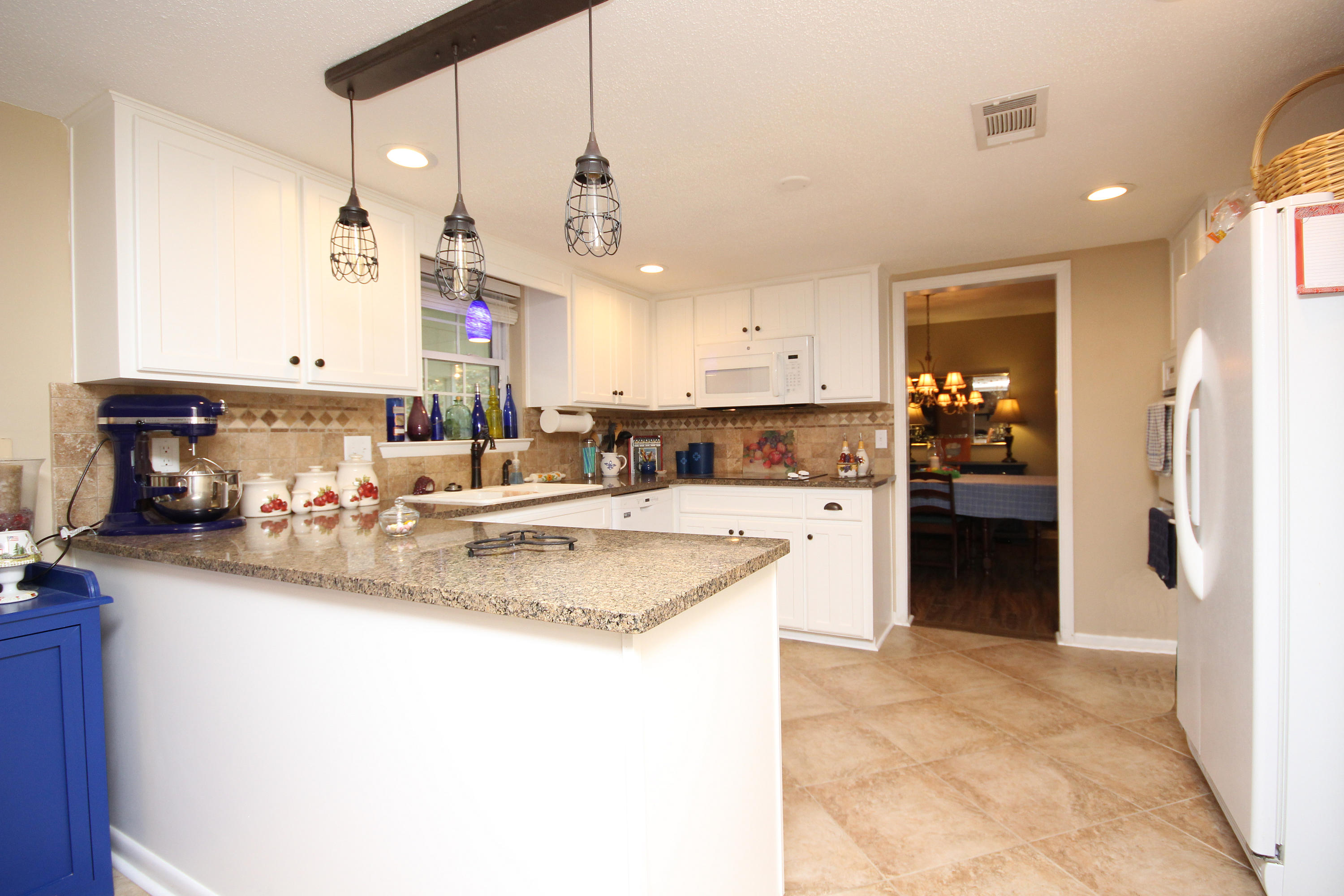 LAKE LORRAINE ESTATES 2 - Residential