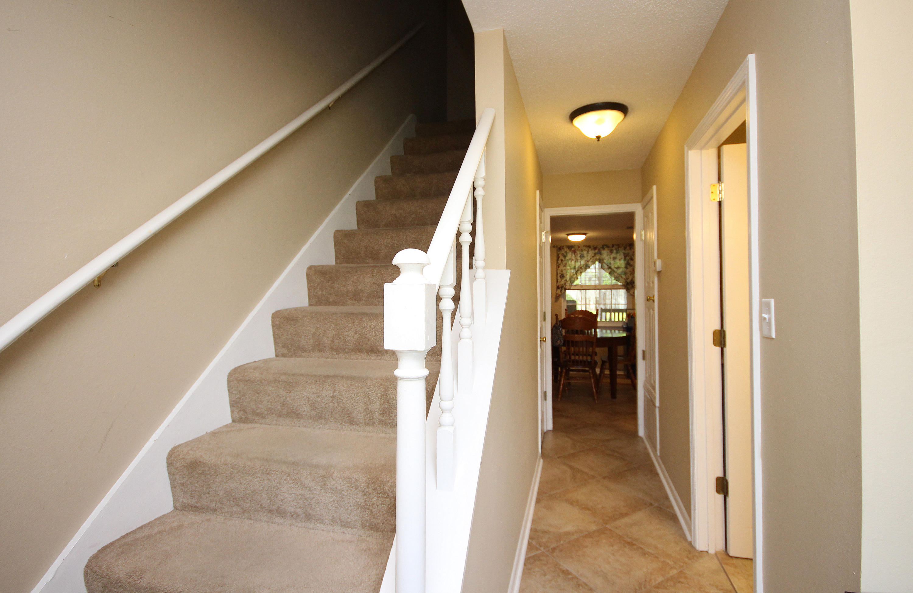 LAKE LORRAINE ESTATES 2 - Residential