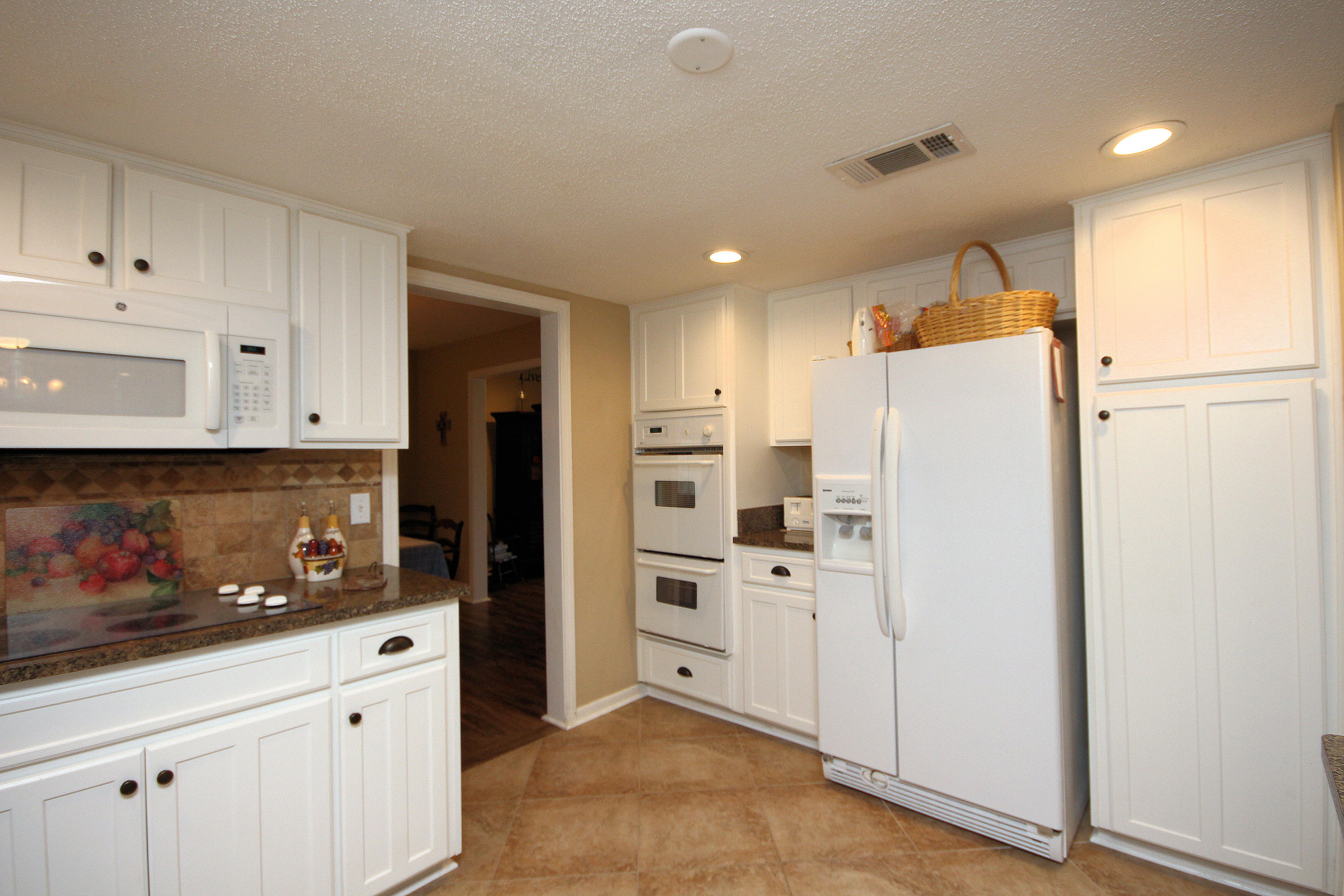 LAKE LORRAINE ESTATES 2 - Residential