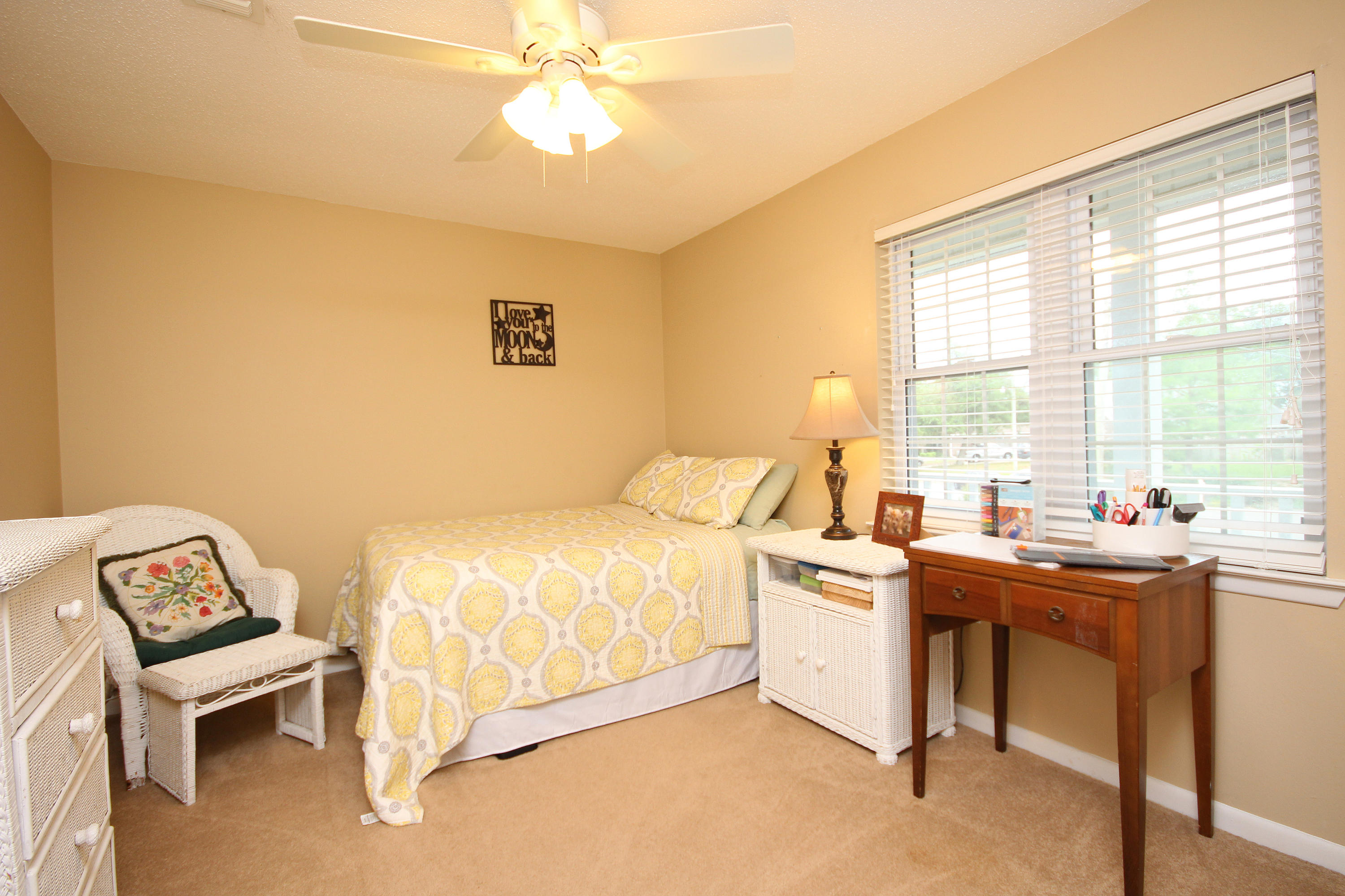 LAKE LORRAINE ESTATES 2 - Residential