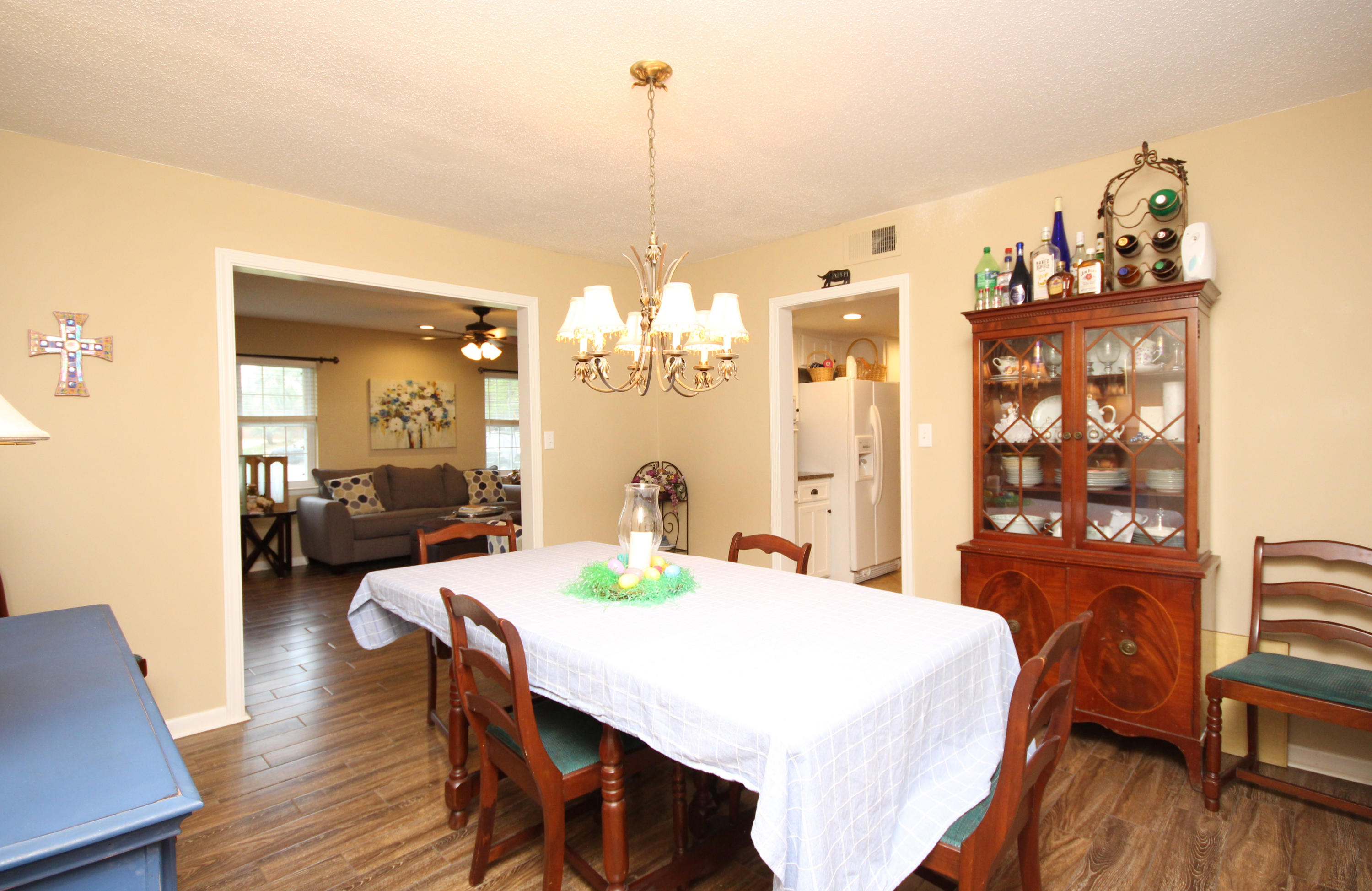 LAKE LORRAINE ESTATES 2 - Residential