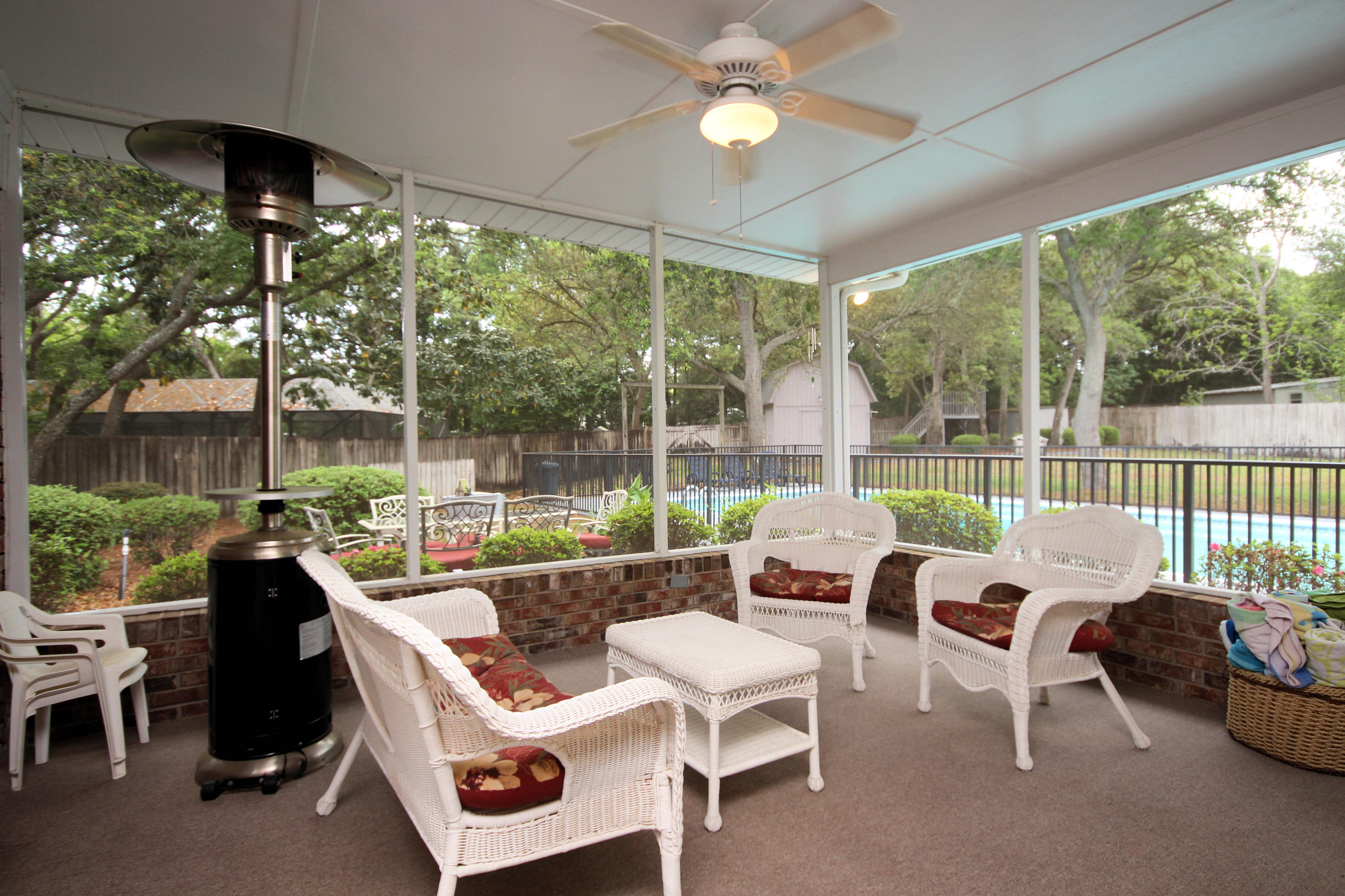 LAKE LORRAINE ESTATES 2 - Residential