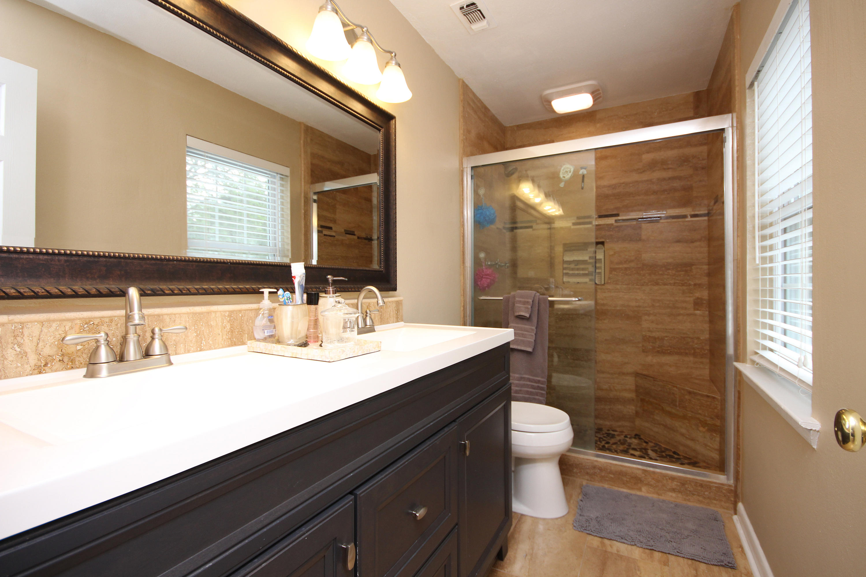 LAKE LORRAINE ESTATES 2 - Residential