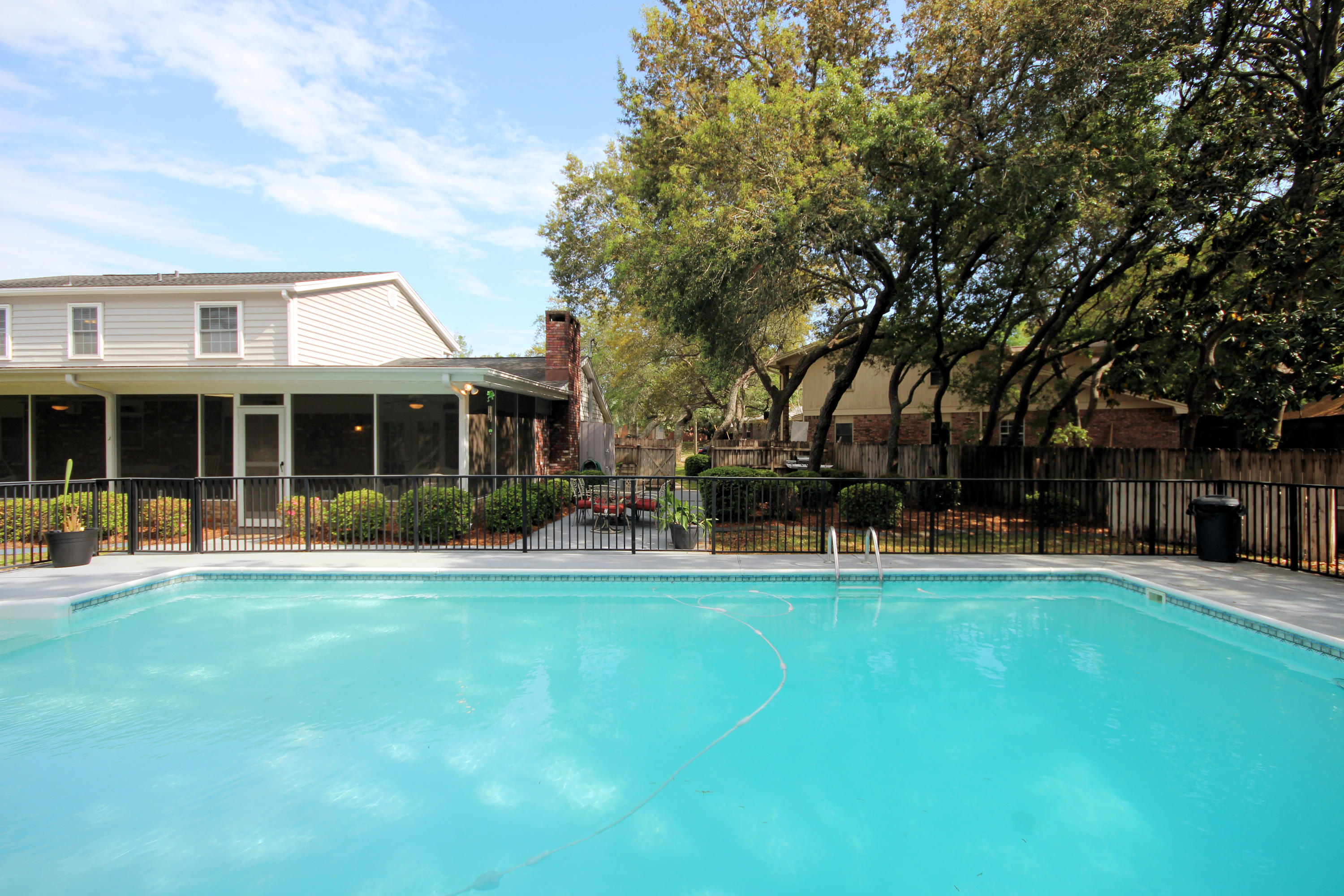 LAKE LORRAINE ESTATES 2 - Residential