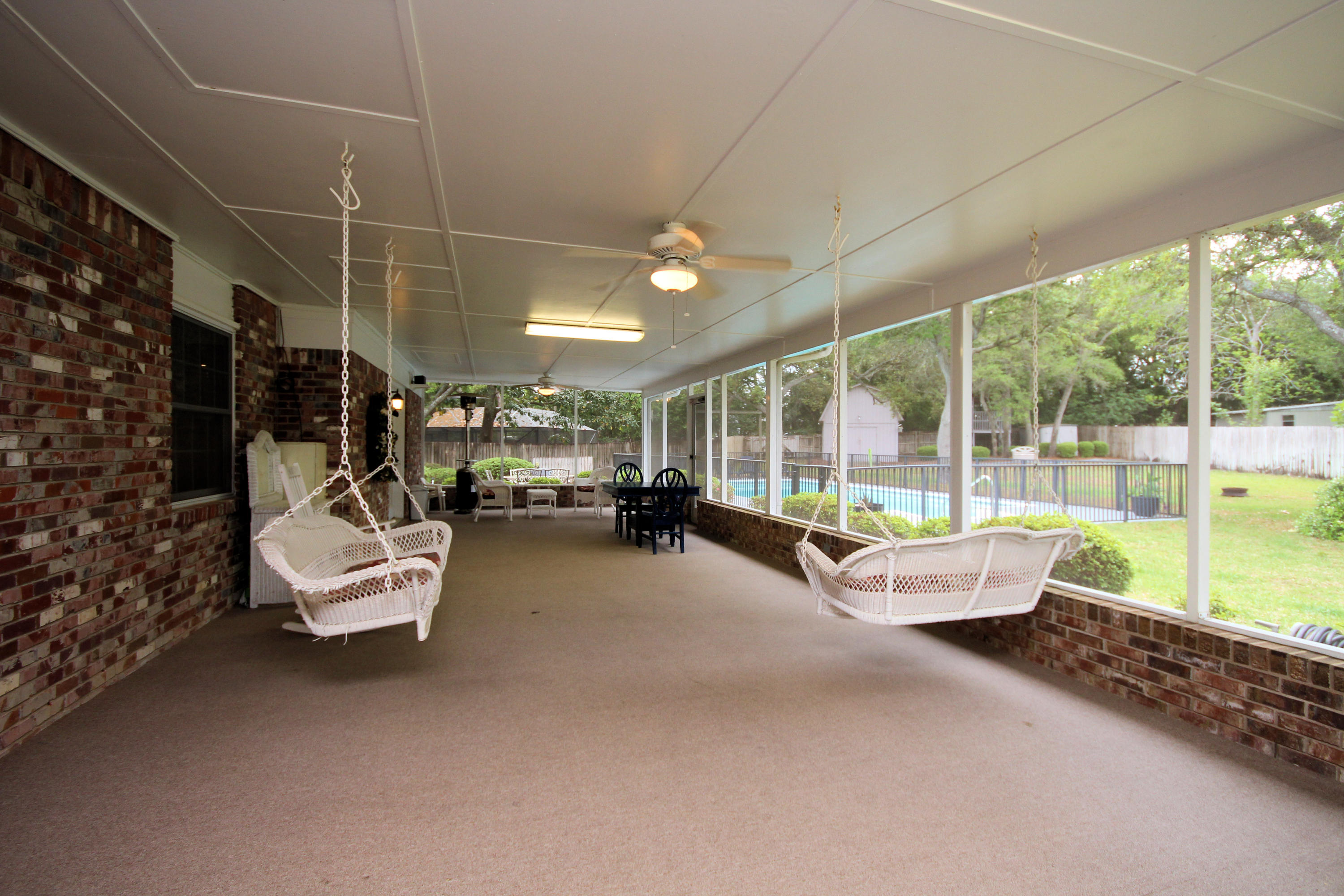 LAKE LORRAINE ESTATES 2 - Residential