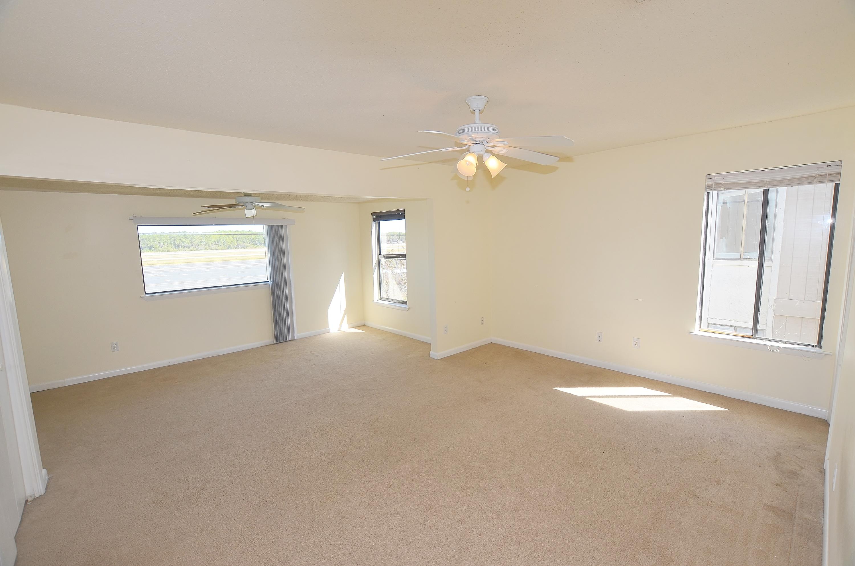 DESTIN RACQUET CLUB T/H - Residential Lease