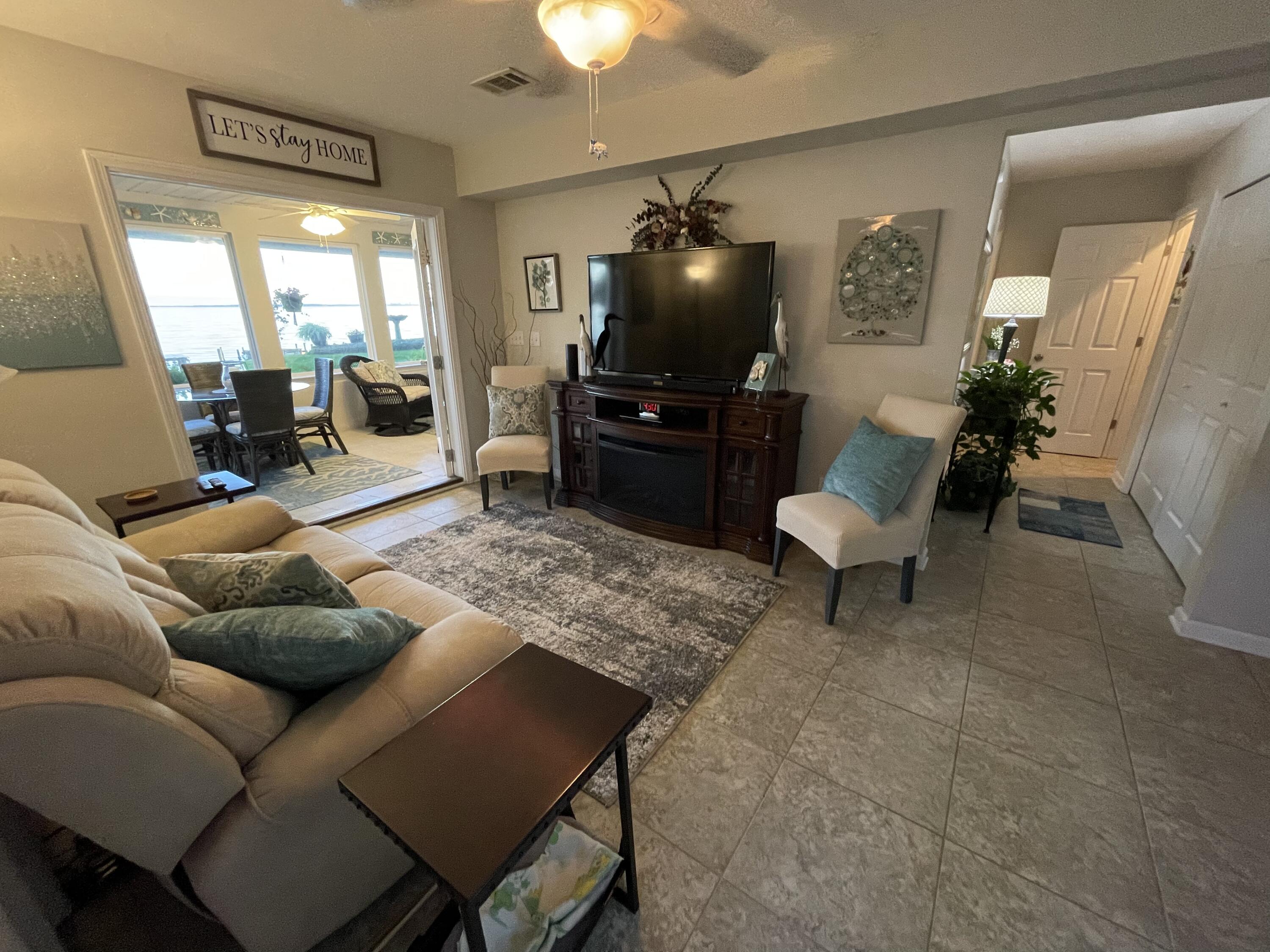 MULLET CREEK - Residential