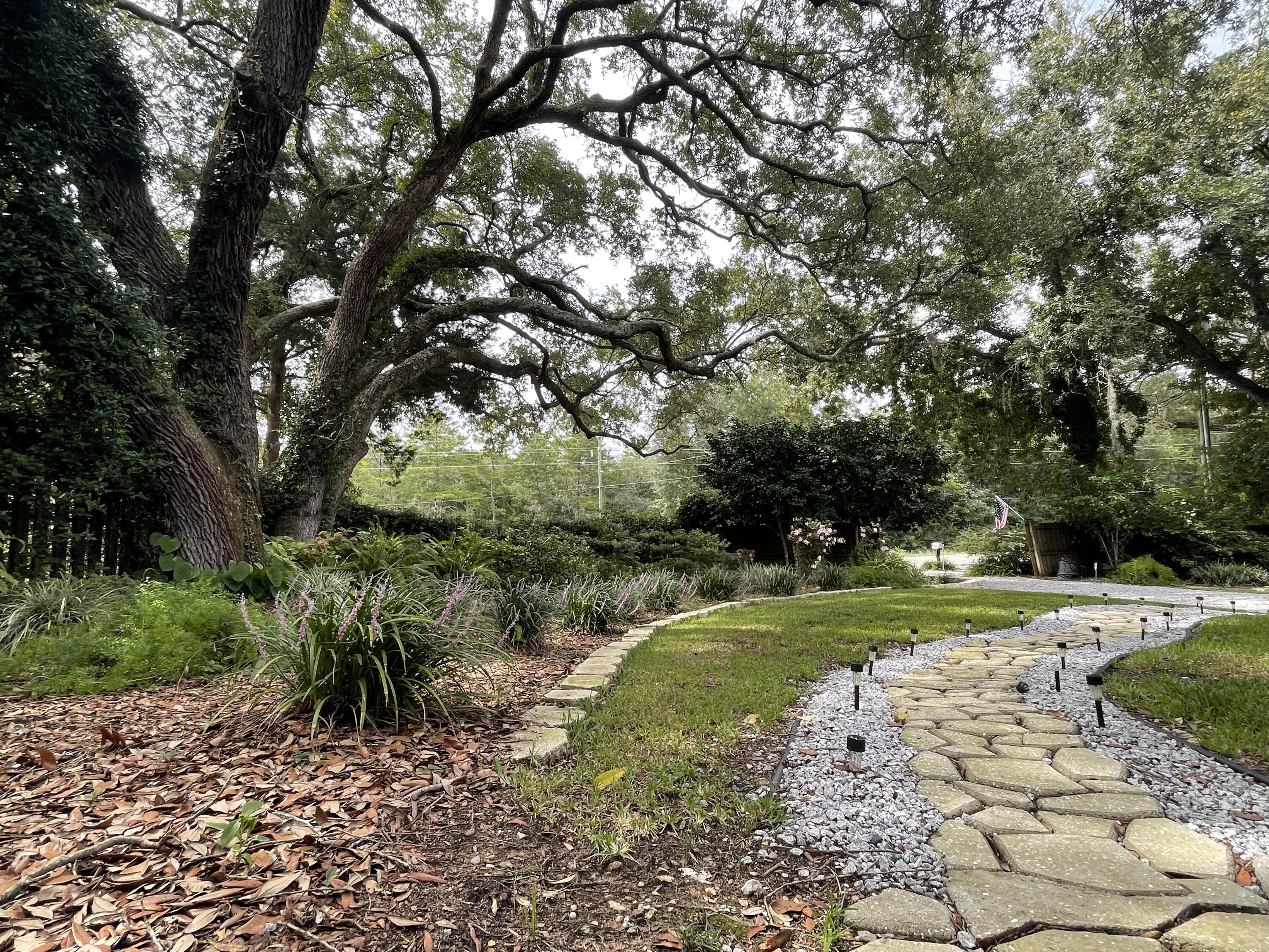 MULLET CREEK - Residential