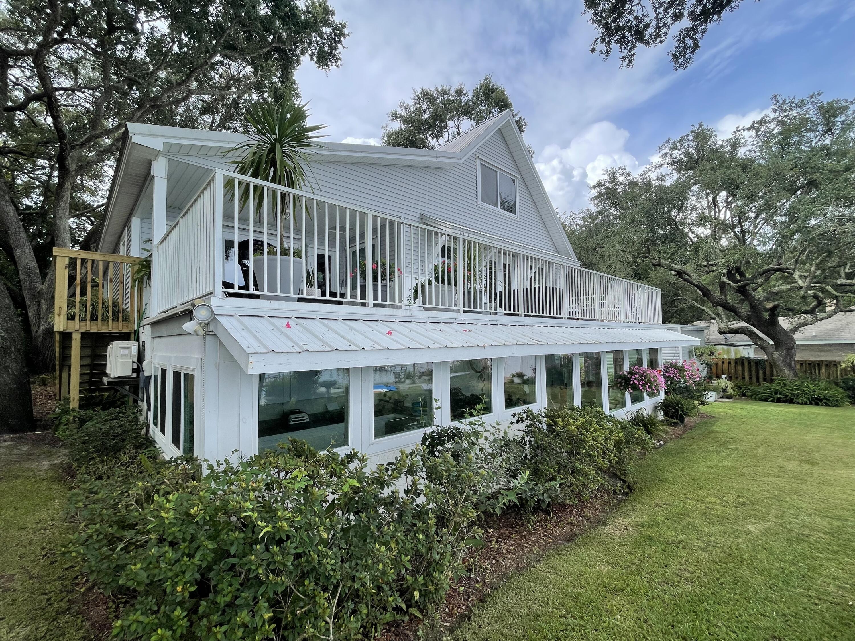 MULLET CREEK - Residential