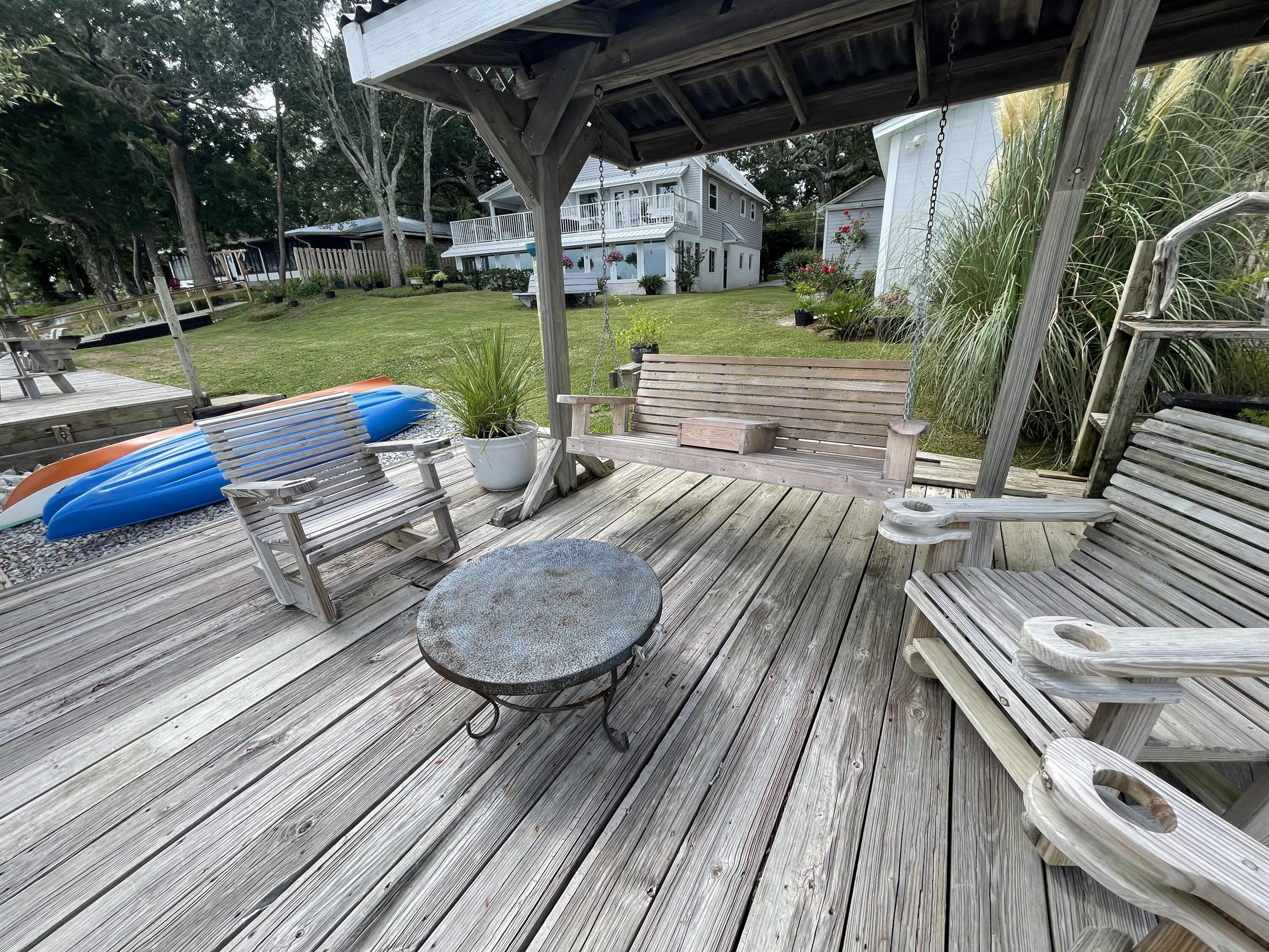 MULLET CREEK - Residential
