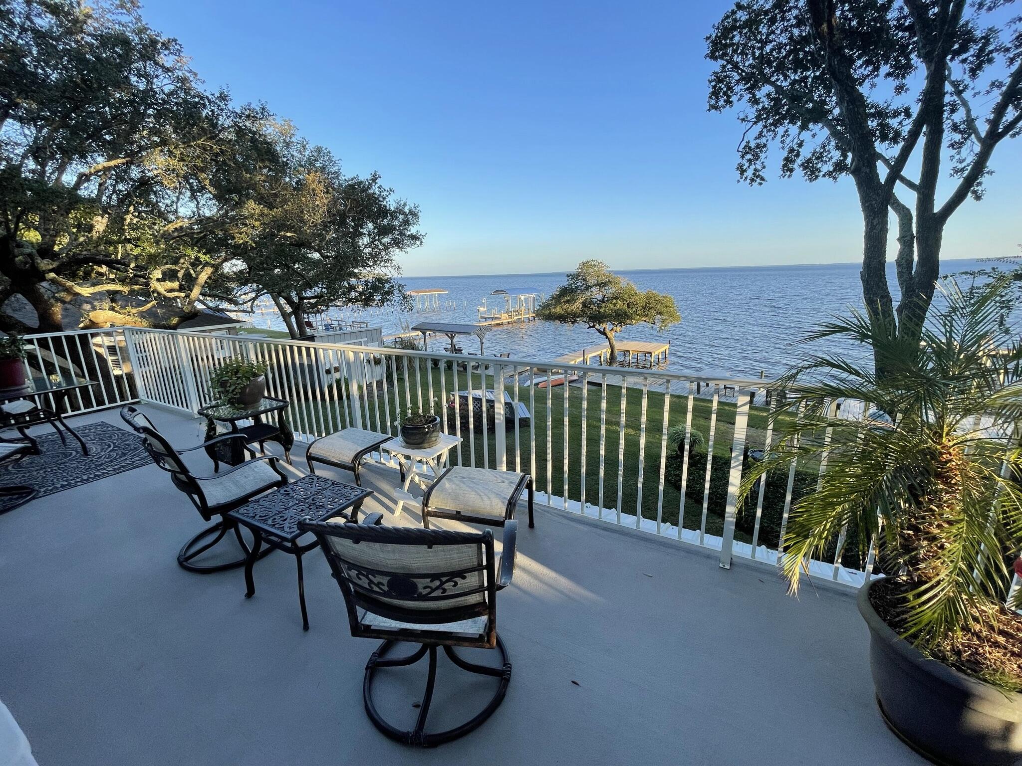 MULLET CREEK - Residential