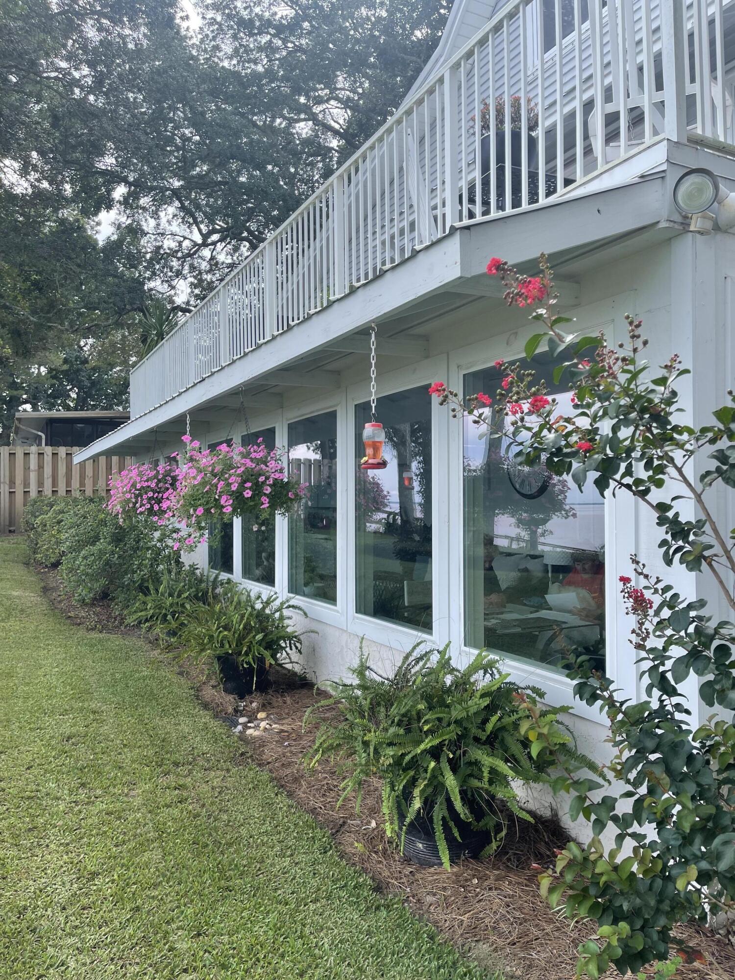 MULLET CREEK - Residential