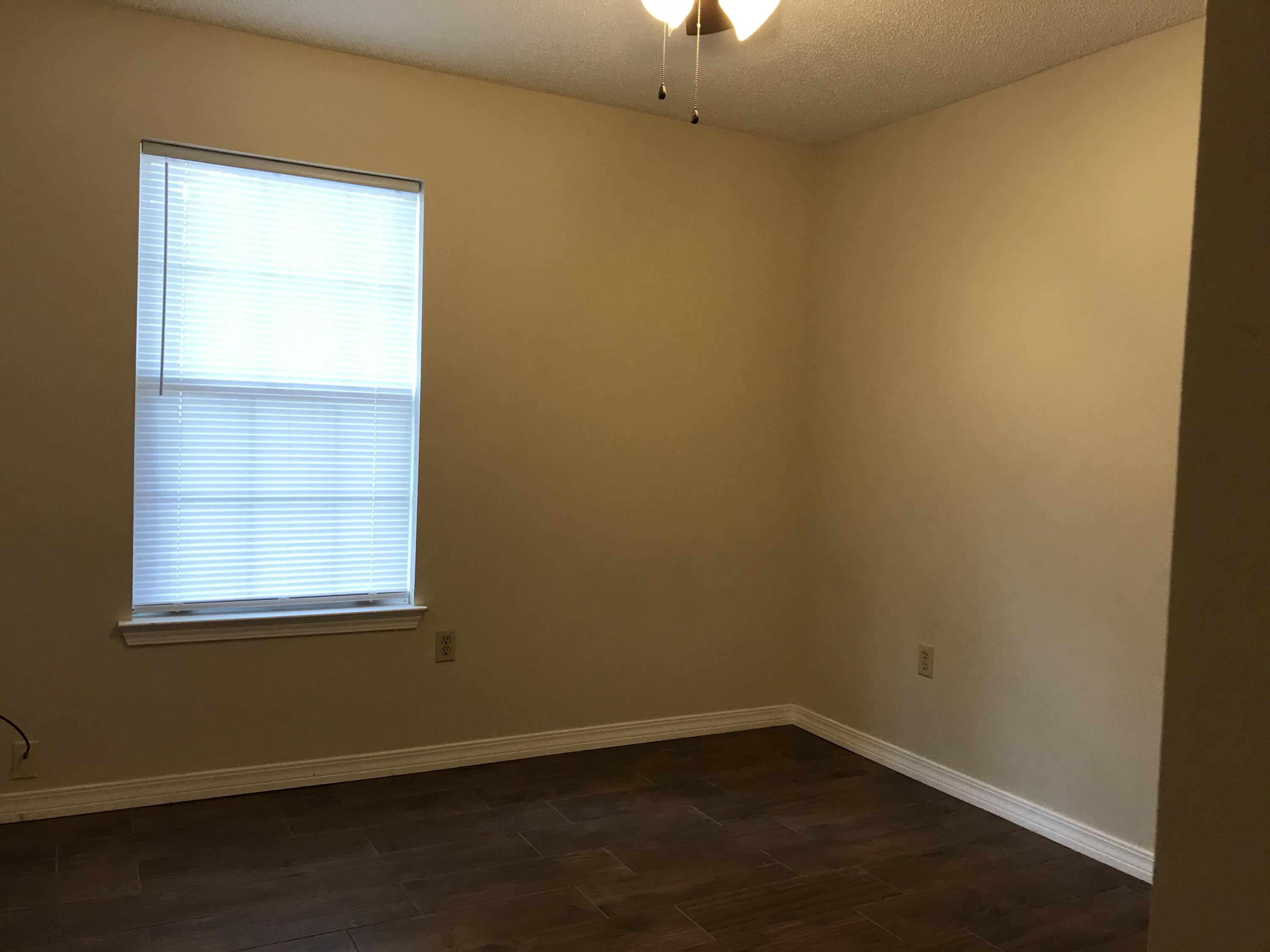 SOUTH POINTE ESTATES - Residential Lease
