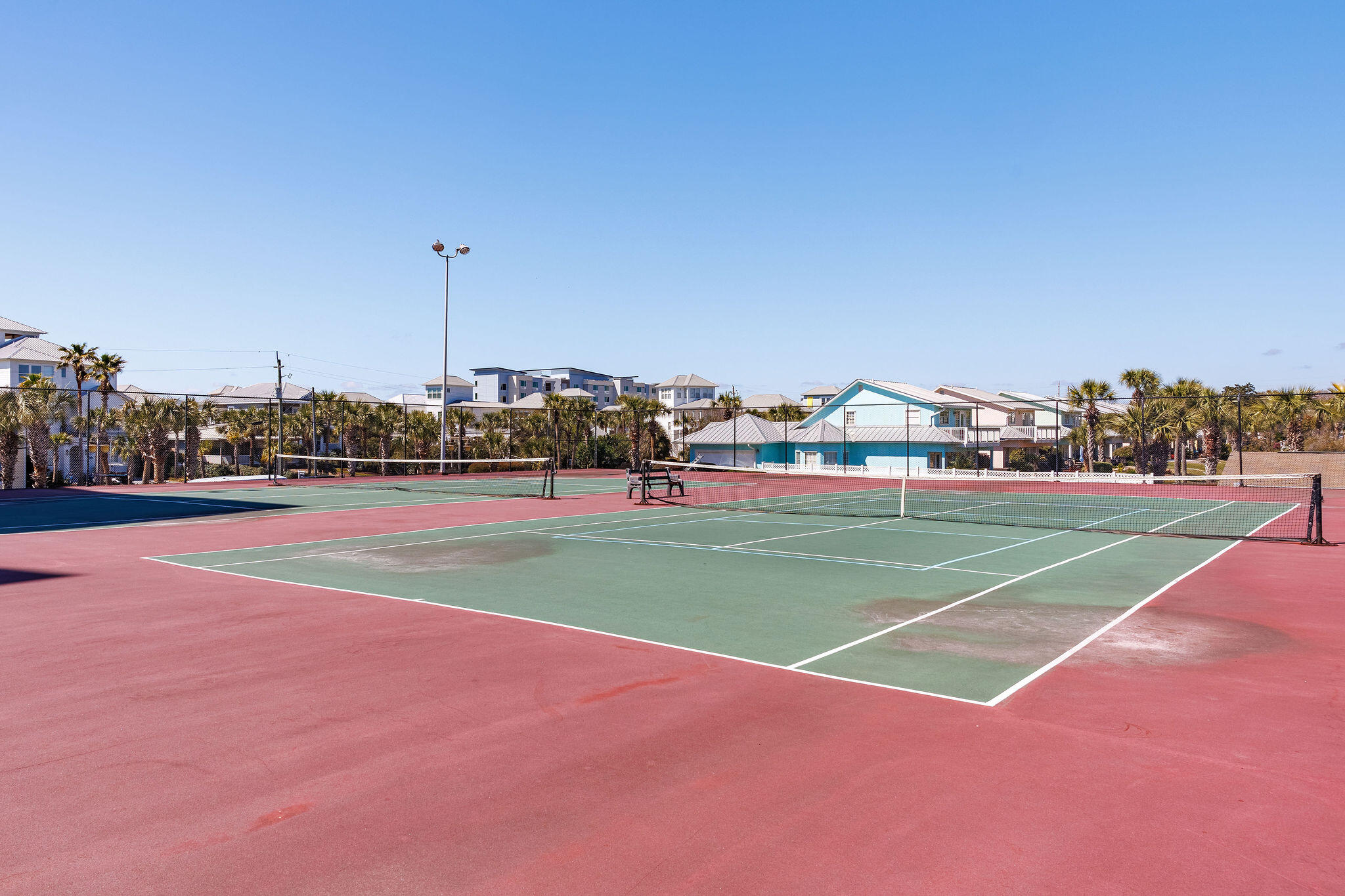 MAINSAIL CONDO PH 1 - Residential