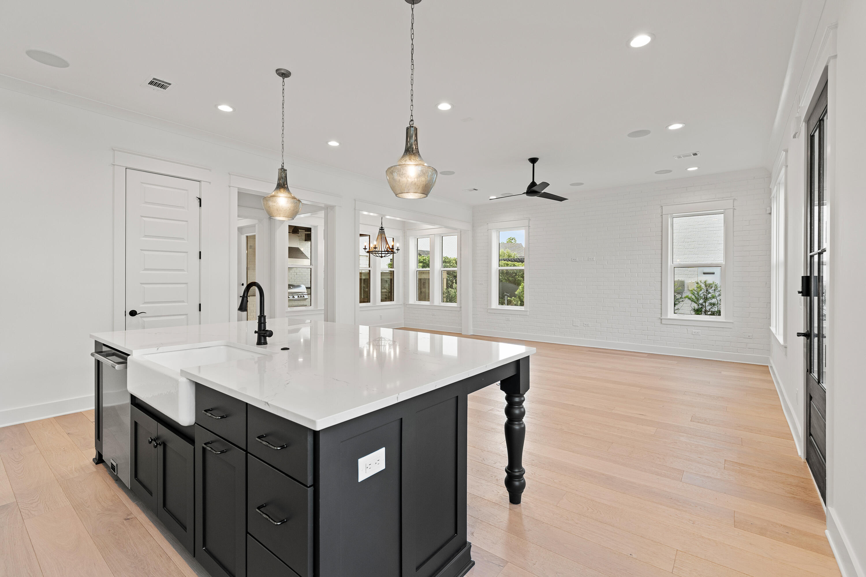 RIDGEWALK - Residential