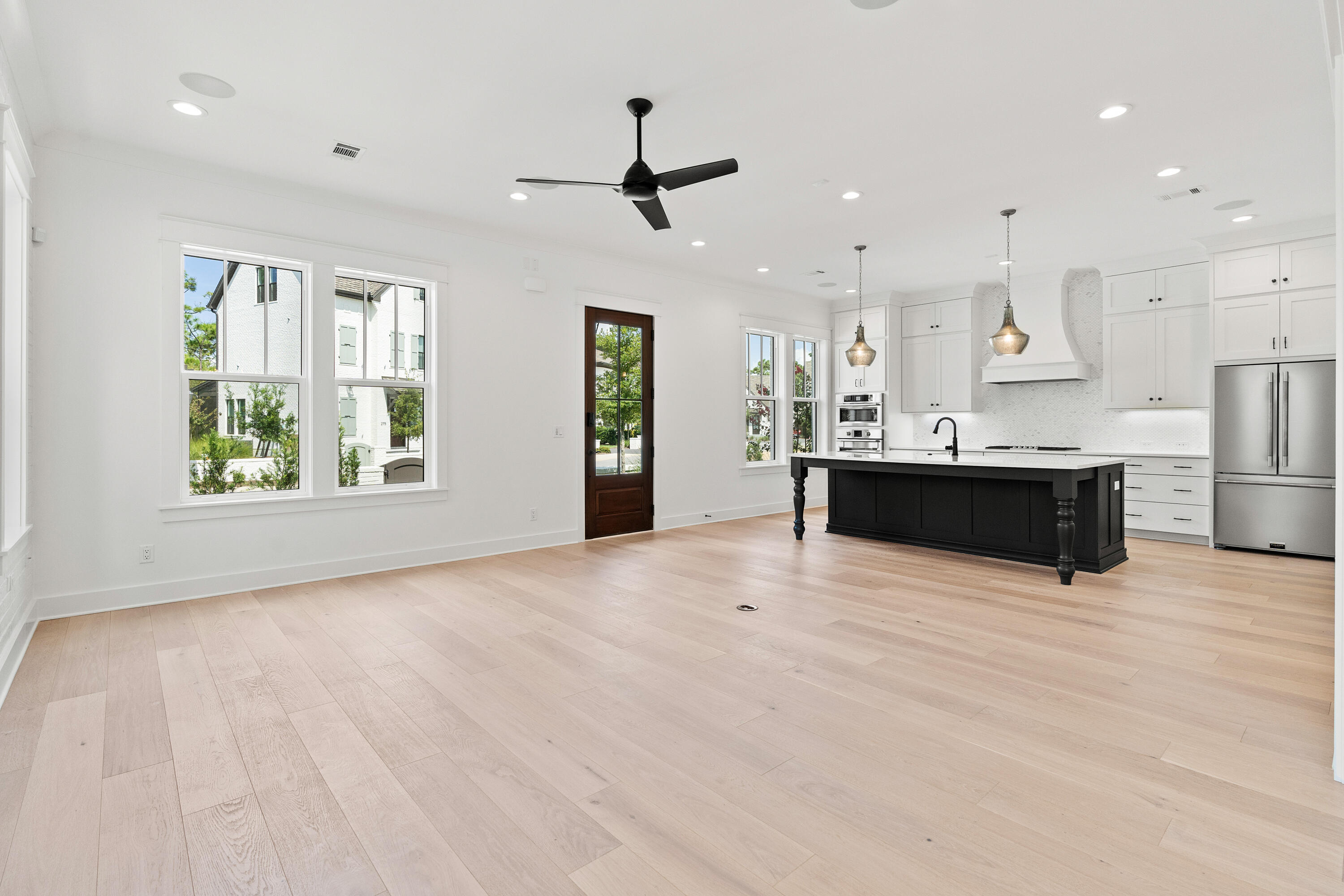 RIDGEWALK - Residential